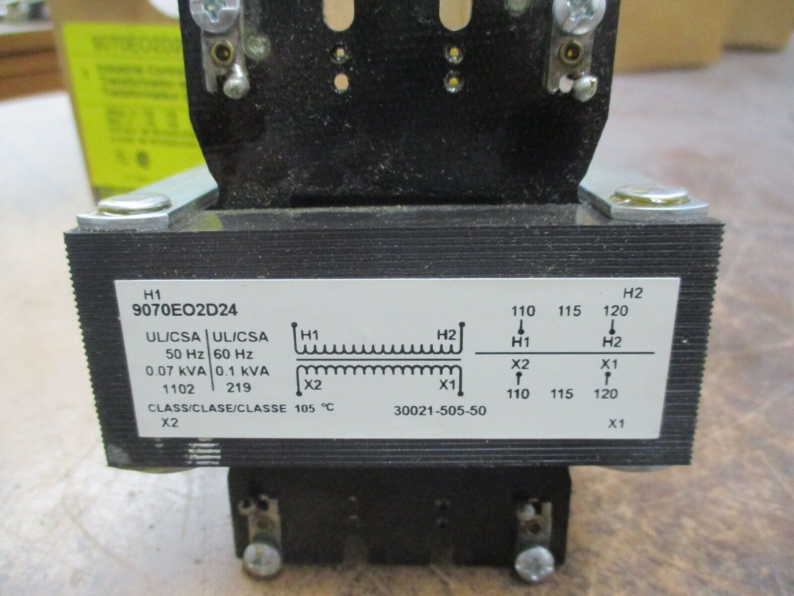 Square D Control Transformer 9070EO2D24 0.1KVA Pri:110/115/120V Sec:110/115/120V