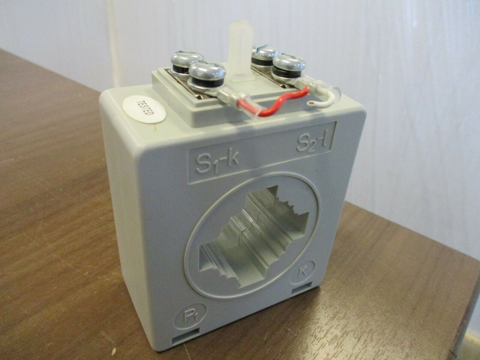 SACI Current Transformer TUC40D Ratio 500:1A 50-60Hz Used