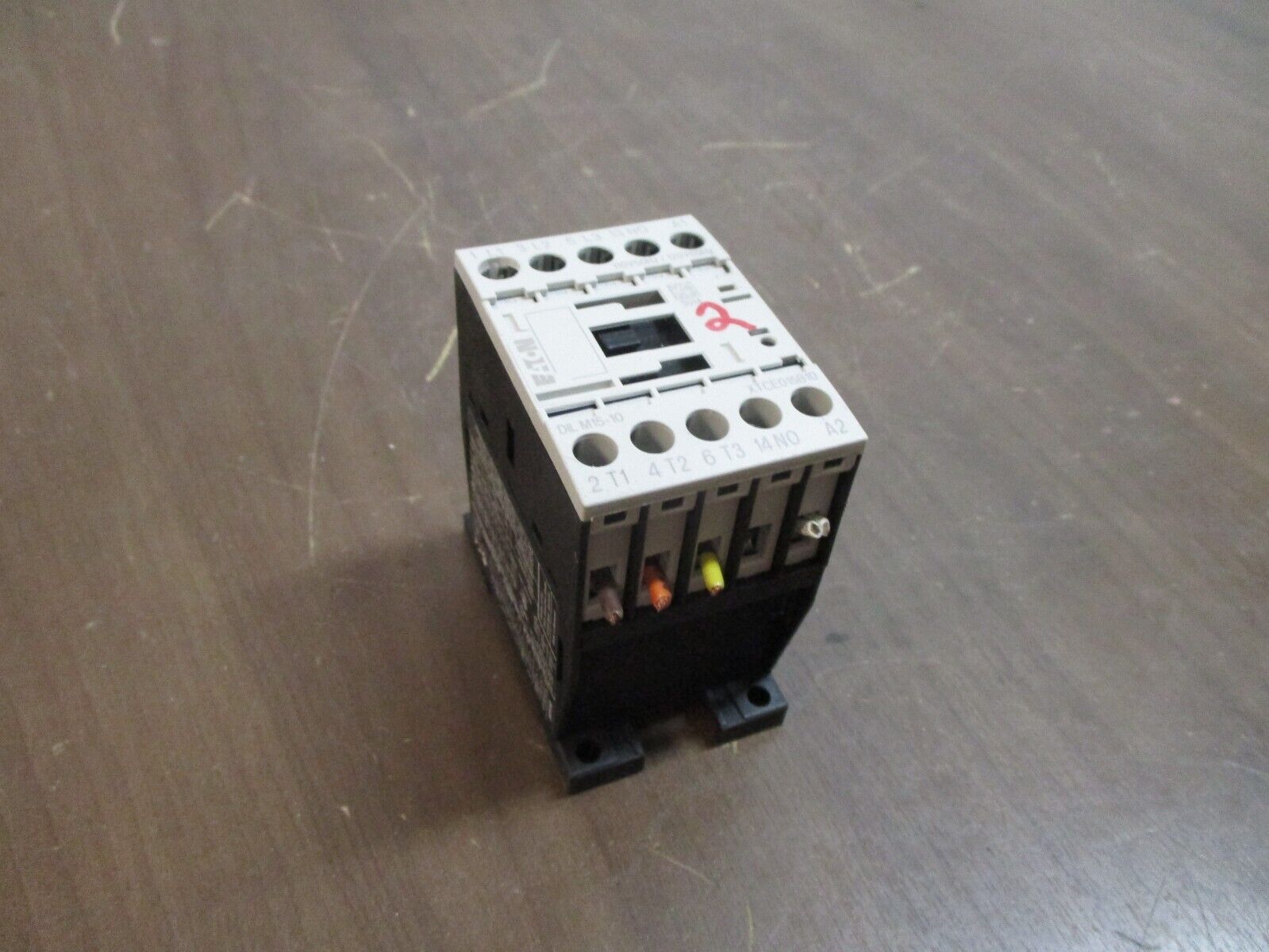 Eaton Contactor XTCE015B10 120V Coil Used