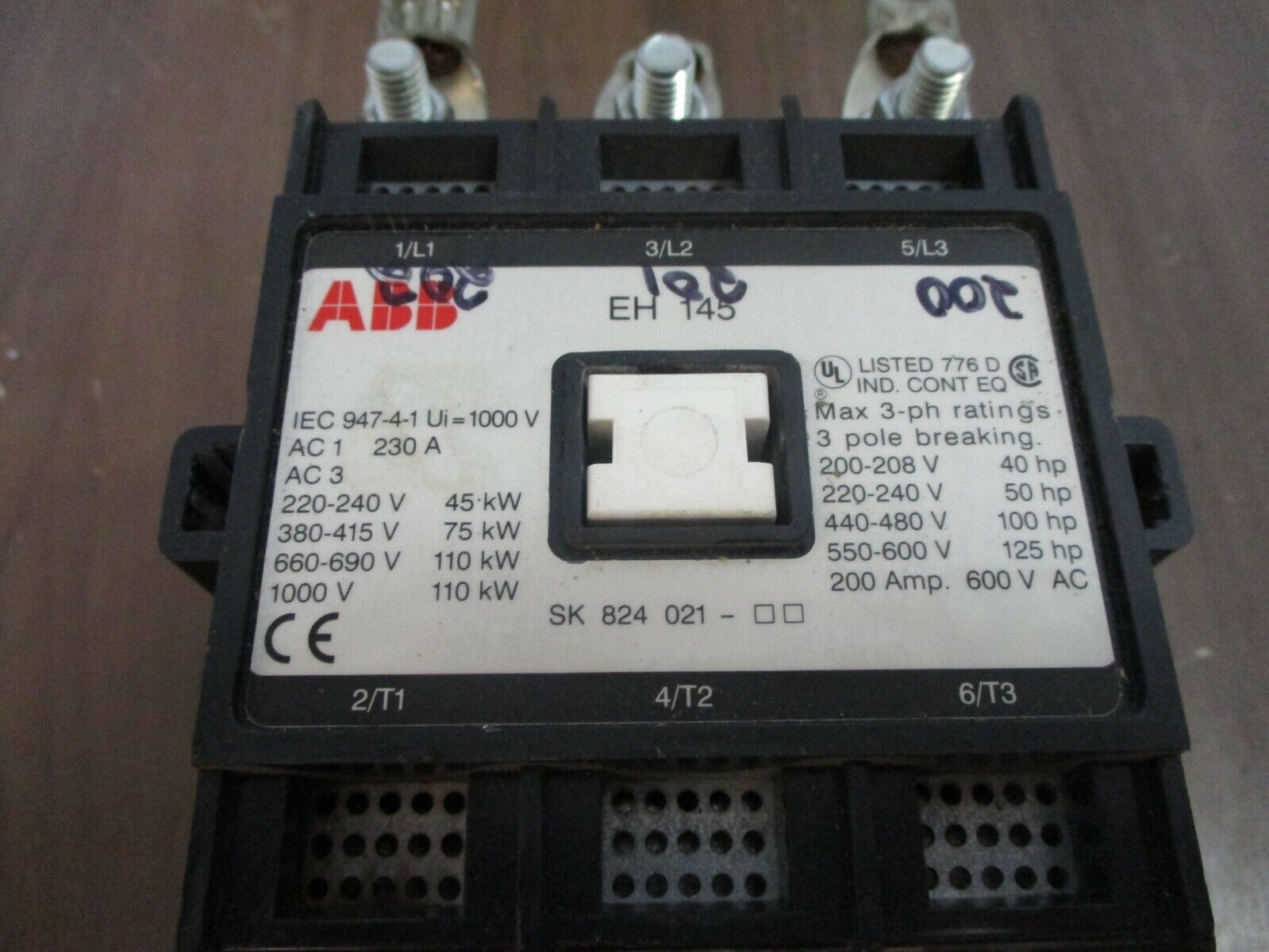 ABB Contactor EH 145C-*L 200A 600V *No Coil* *Missing Terminal Screw* Used