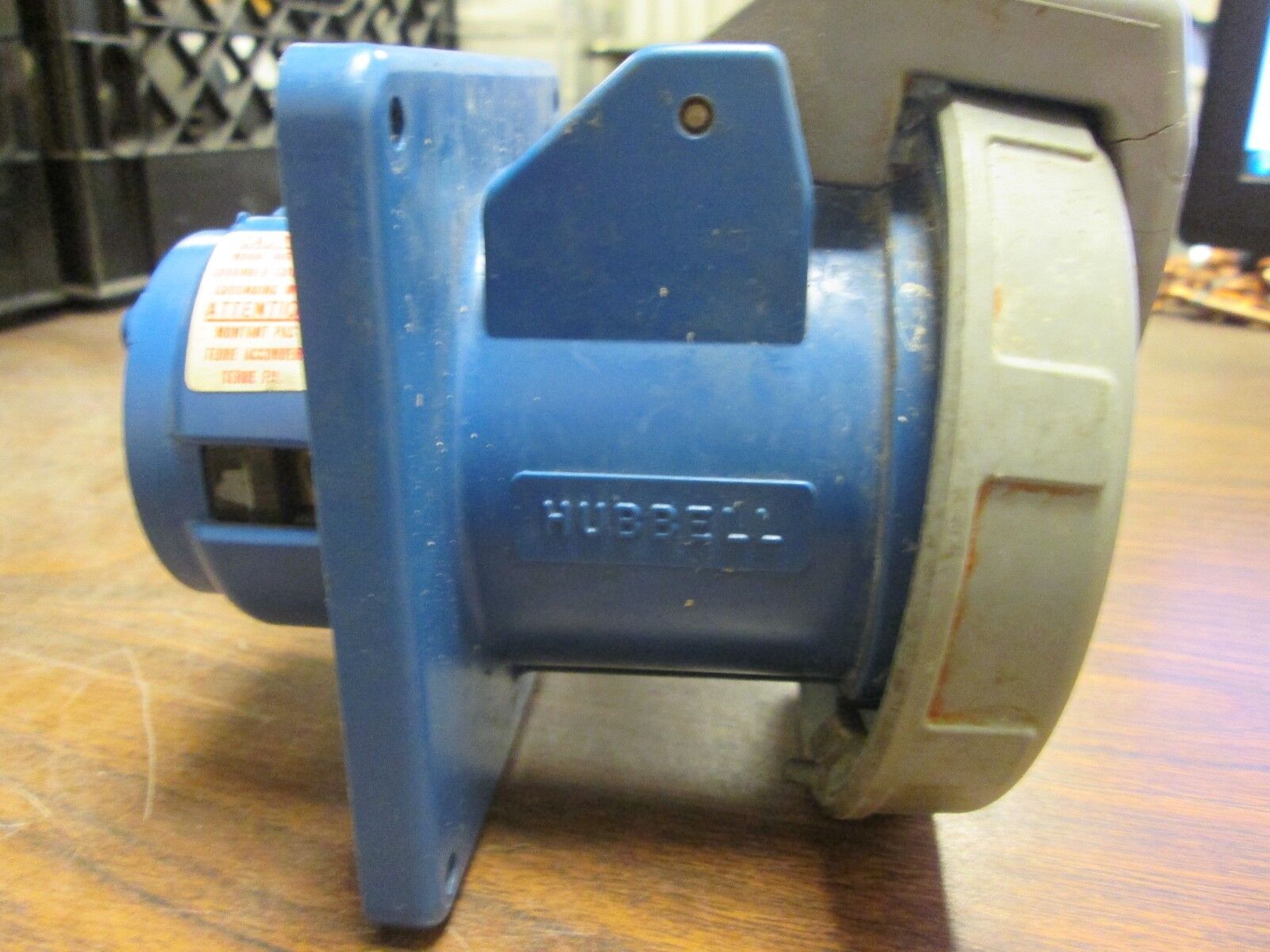 Hubbell Receptacle 460R9W 60A 250VAC 4W Used