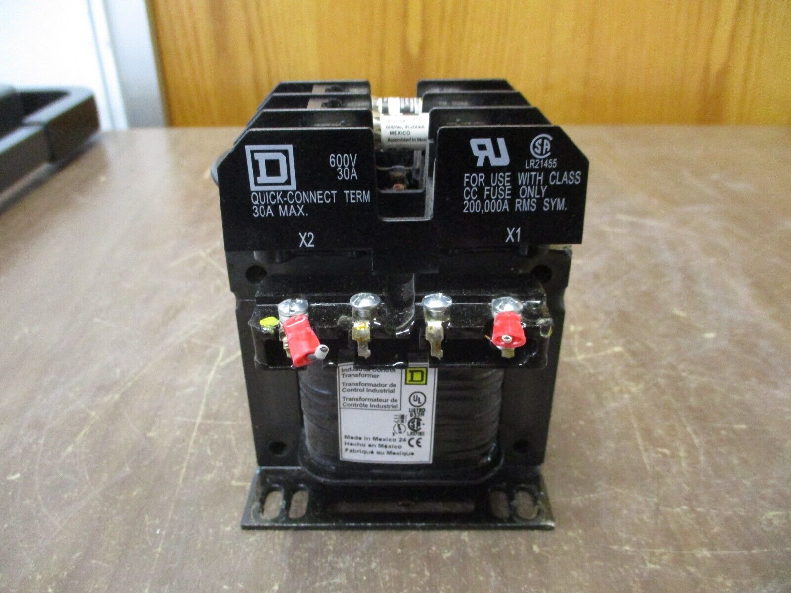 Square D Transformer 9070TF100D1 0.1kVA Pri: 240/480V Sec: 120V 50/60Hz Used