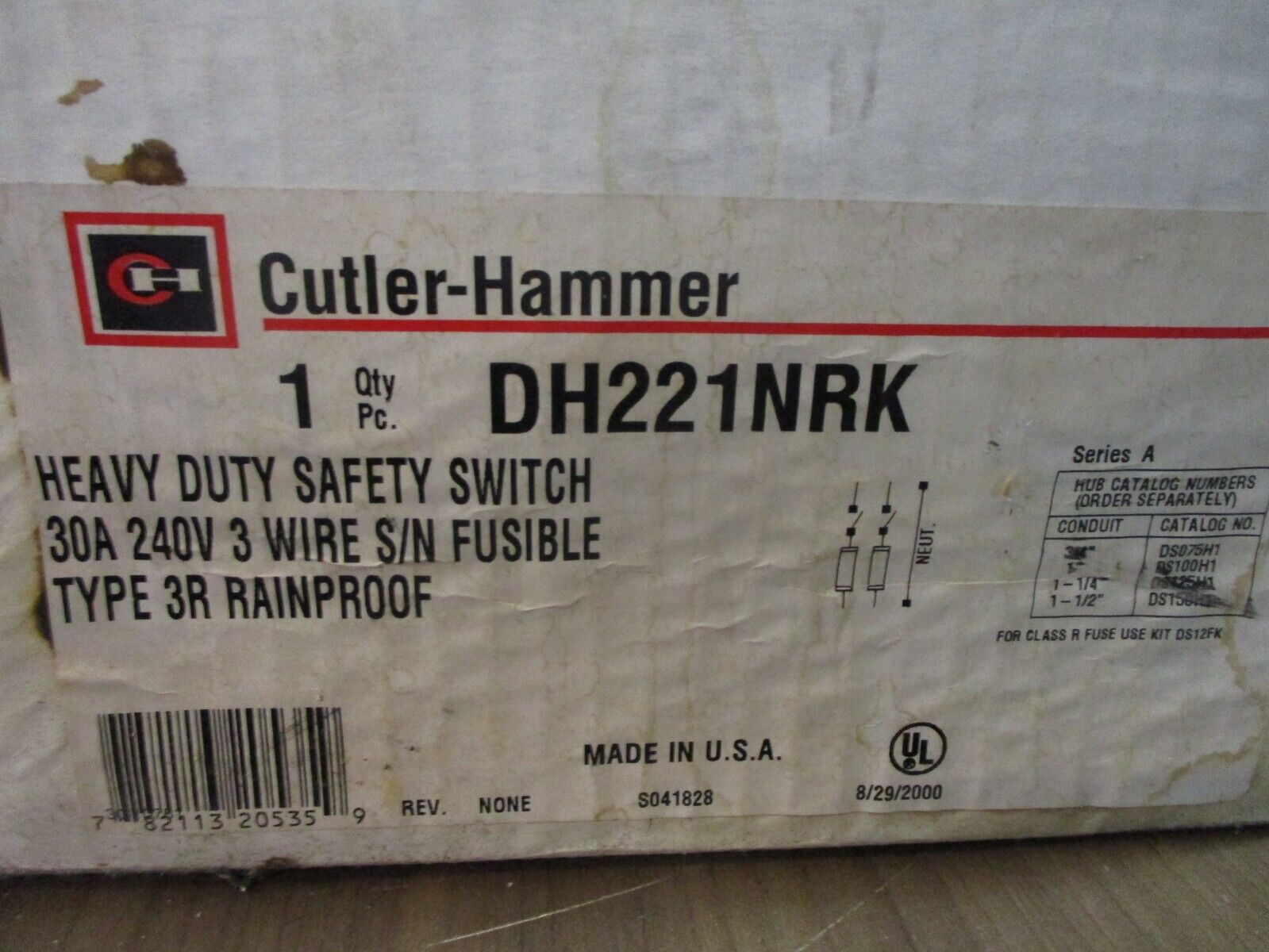 Cutler-Hammer 3R Fusible Safety Switch / Disconnect DH221NRK 30A 120/240V 2P 3W