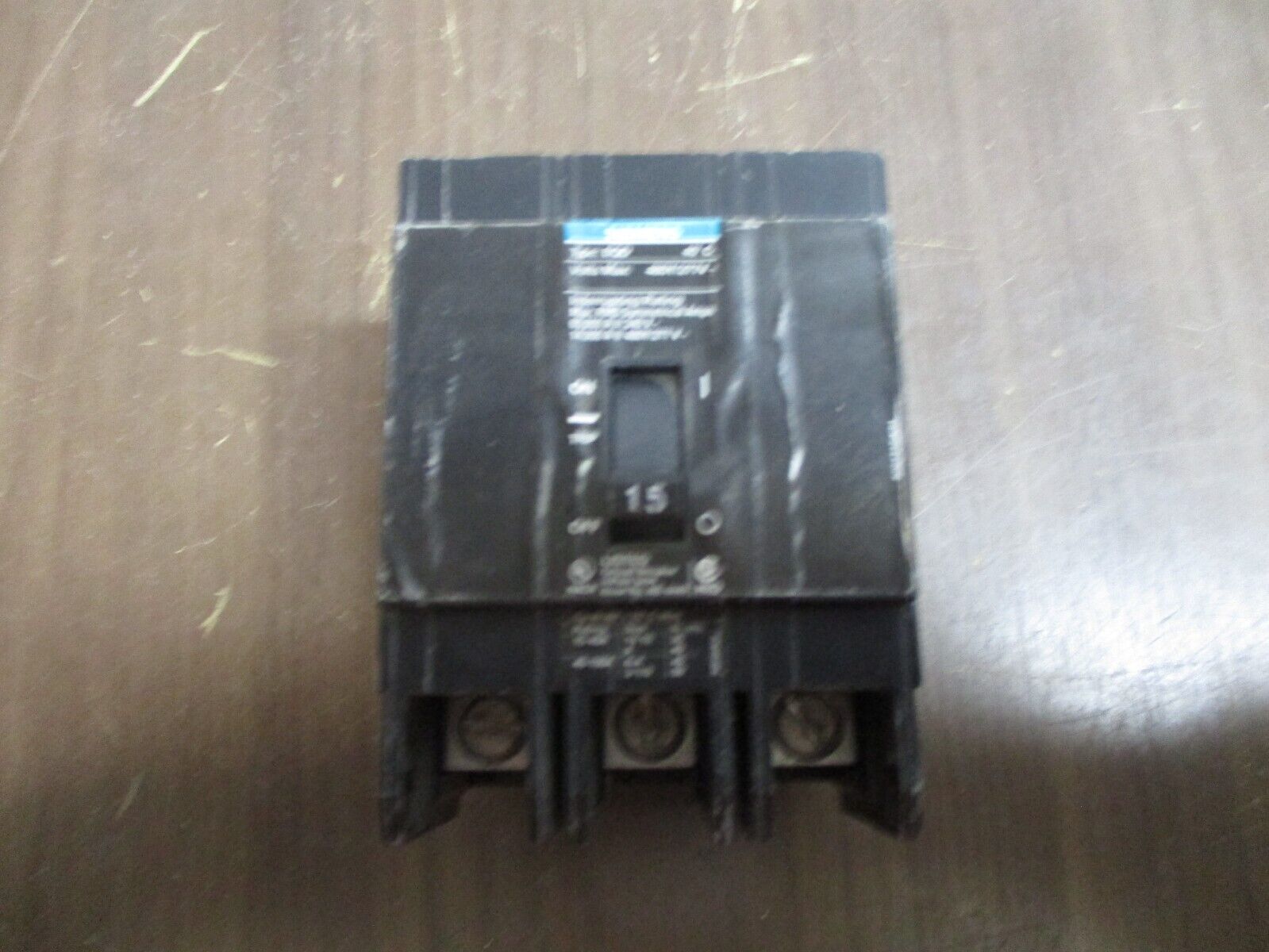 Siemens Circuit Breaker BQD315 15A 480Y/277V 3P Used