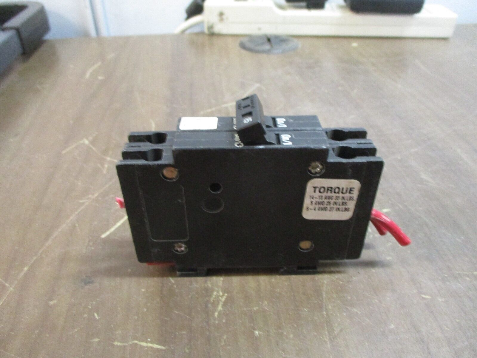 Cutler-Hammer Circuit Breaker QCR2015 15A 120/240V 2P Used