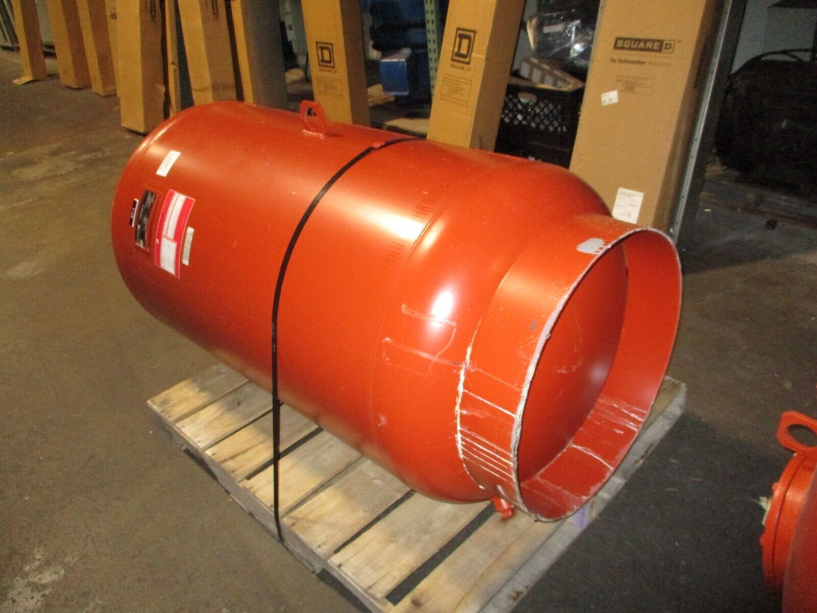 Bell & Gossett Pressurized Expansion Tank B600 158 Gallon 600 Liter Used