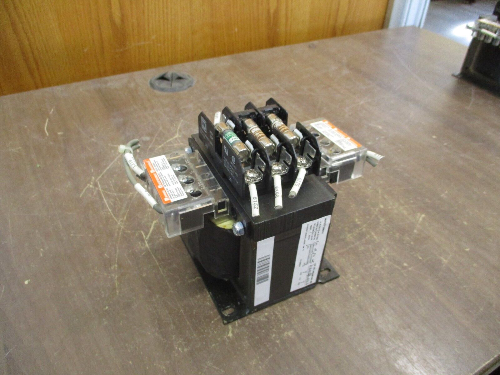 Square D Transformer 9070TF500D1 0.5kVA Pri: 240/480V Sec: 120V 50/60Hz  Used