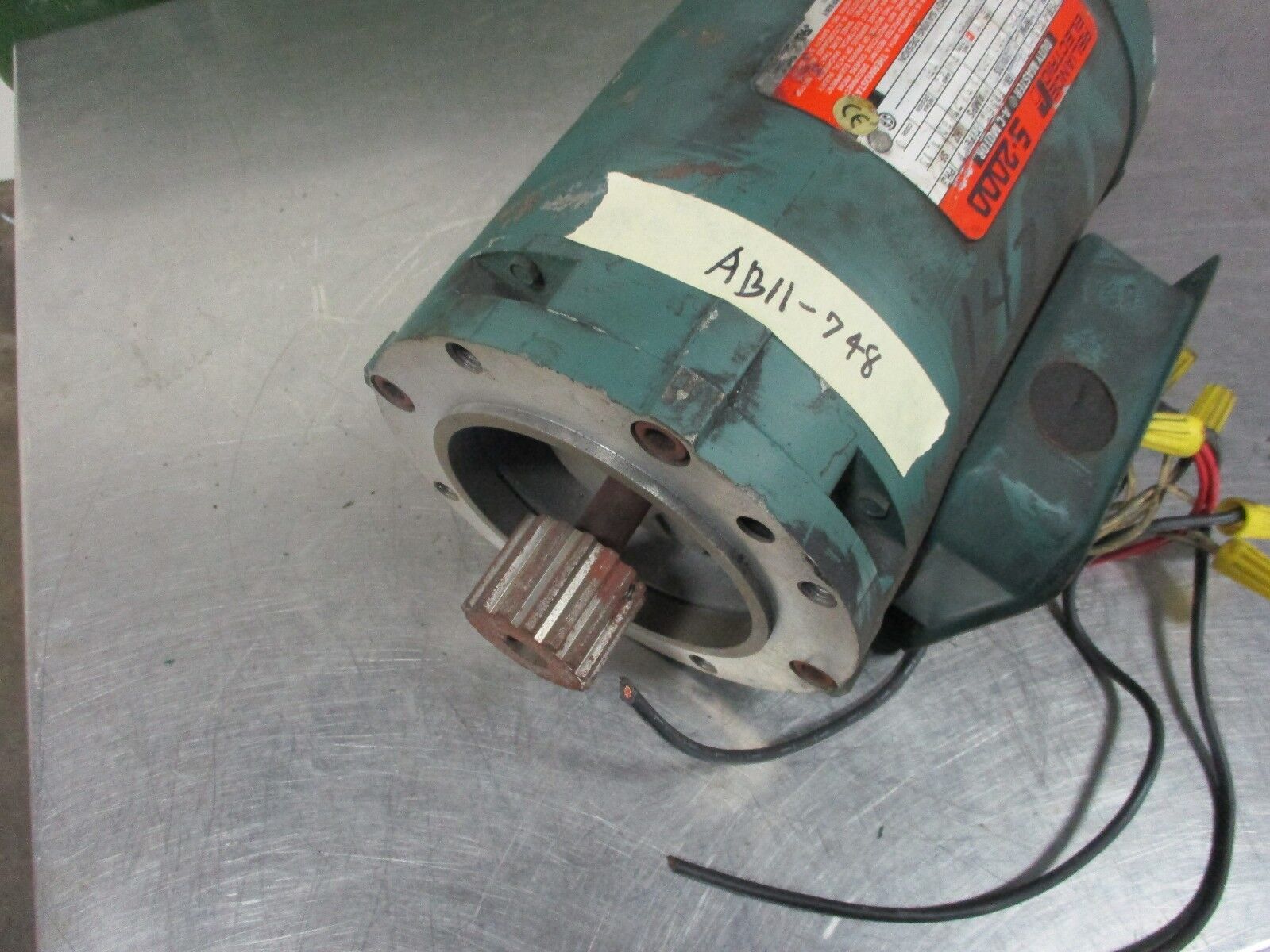 Reliance Duty Master AC Motor B79B4135M-XZ 1/2HP 1800RPM FR:FB56C 230/460V Used