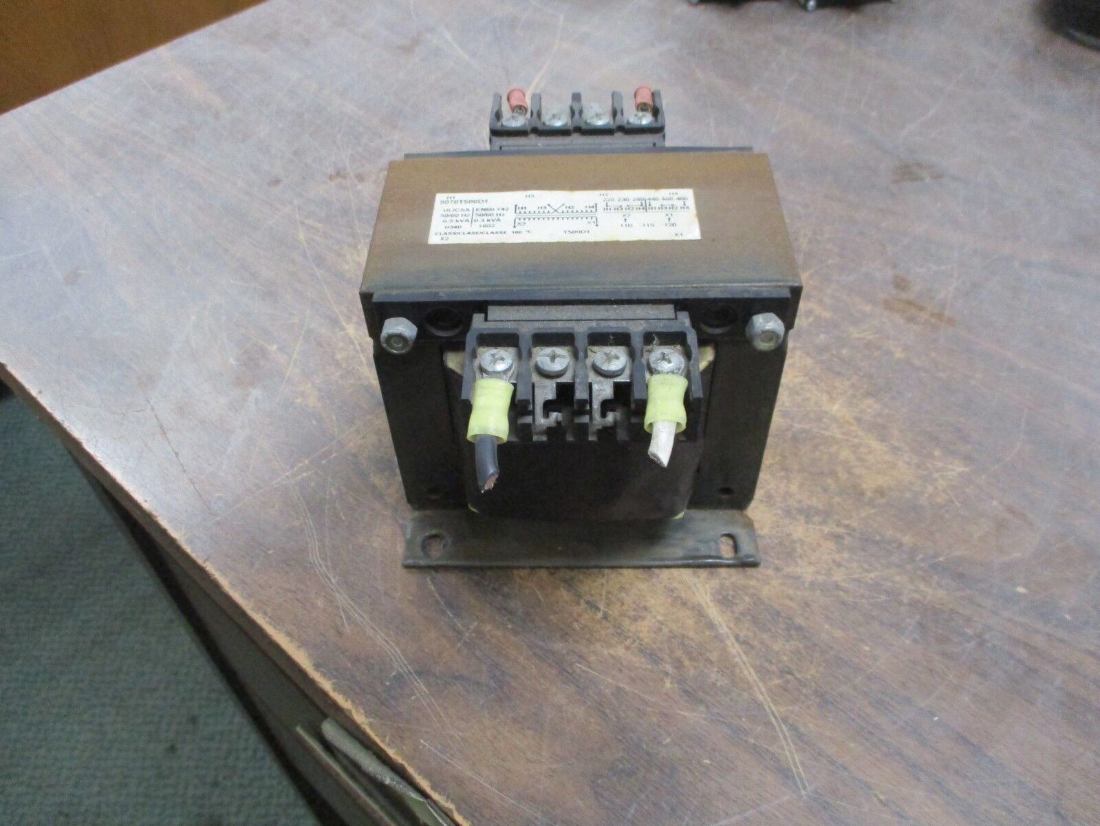 Square D Transformer 9070T500D1 .500KVA Pri 240/480V Sec 120V Used