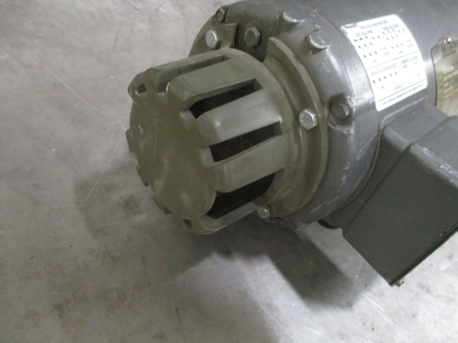 Baldor AC Motor IDNM3538 0.5HP 1800RPM 230/460V 1.5/.8A 56C Frame TE Enc. Used