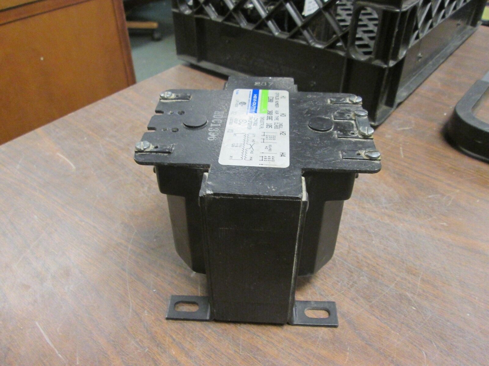 Hevi-Duty Control Transformer E380 0.380 KVA Pri 240/480V Sec 120V Used