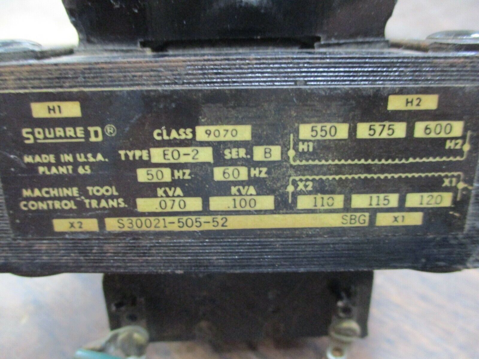 Square D Control Transformer 9070 E0-2 Ser. B 0.100KVA Pri: 600V Sec: 120V Used