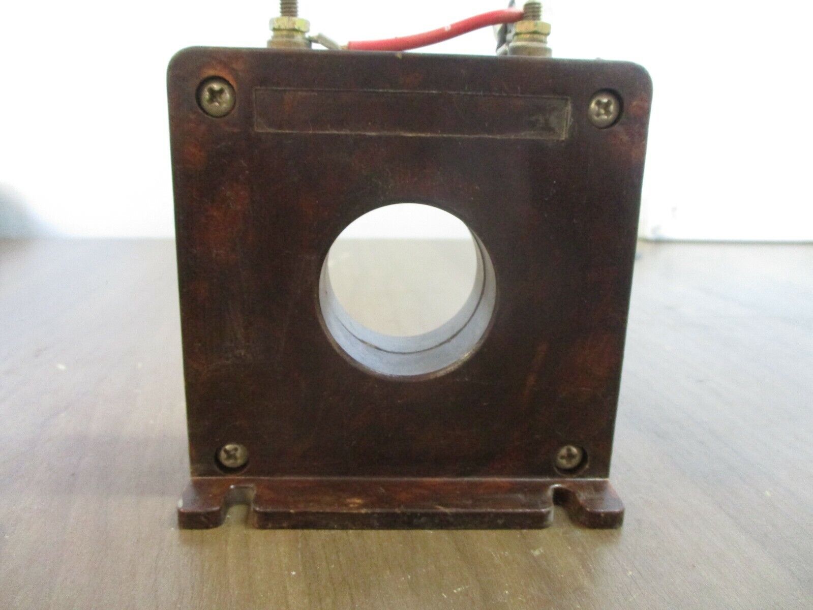 Square D Model 51 Current Transformer 5113 Ratio 600:5A 50-400Hz Used