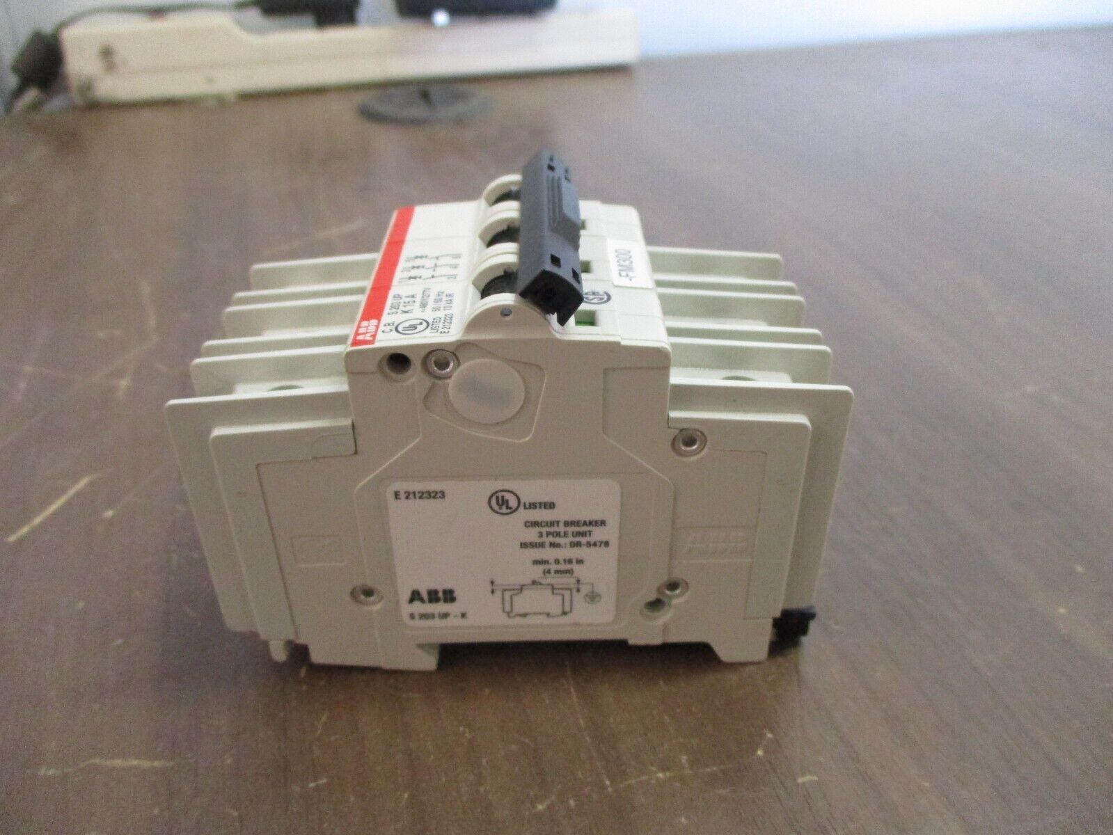 ABB Circuit Breaker S203 UP K15A 15A 480Y/277V 3P Used