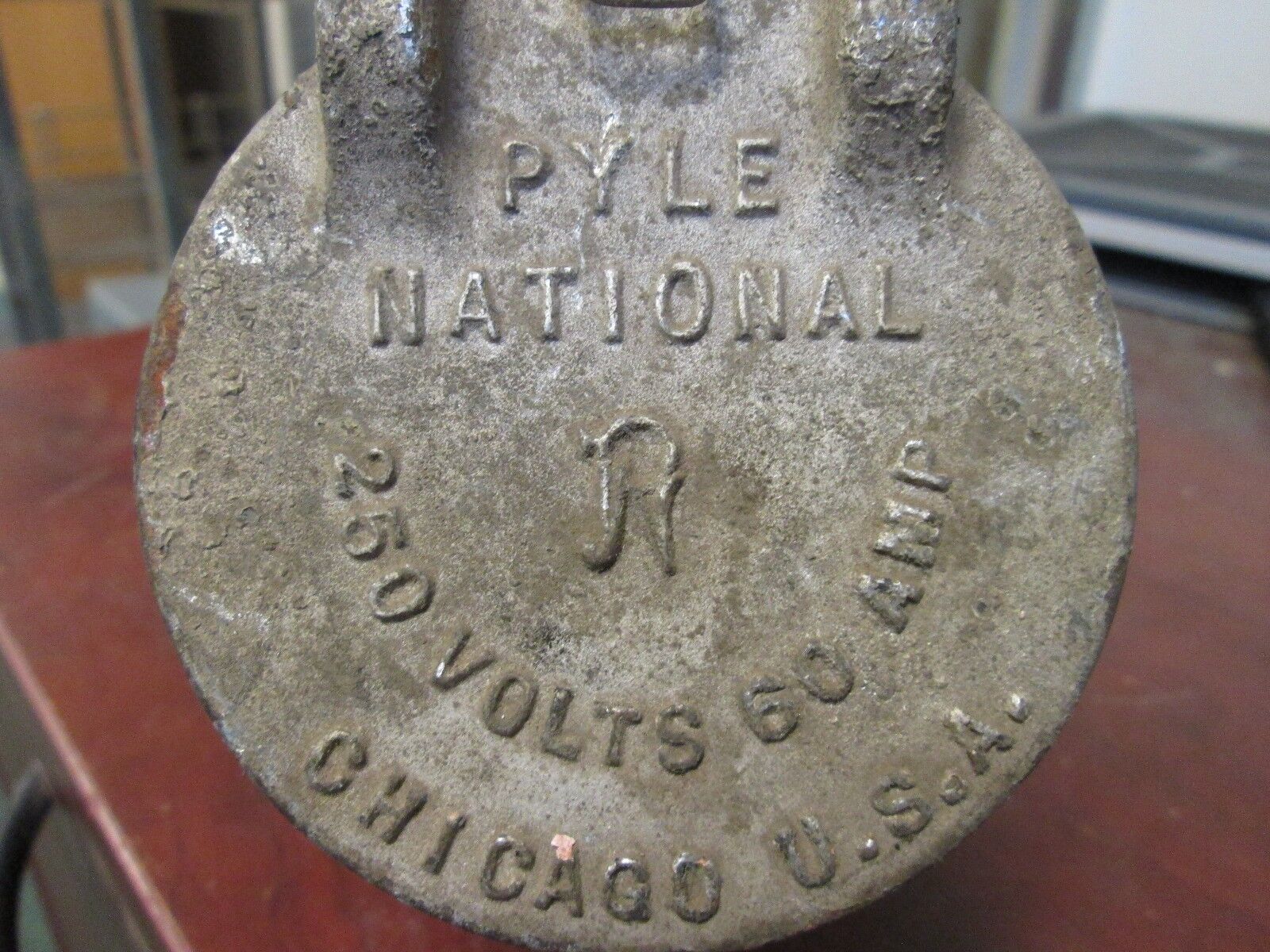 Pyle-National Receptacle 60A 250V 3W Used