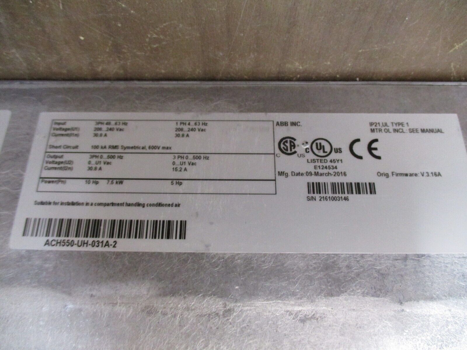 ABB ACH550 AC Drive ACH550-UH-031A-2 10HP w/ Keypad Used