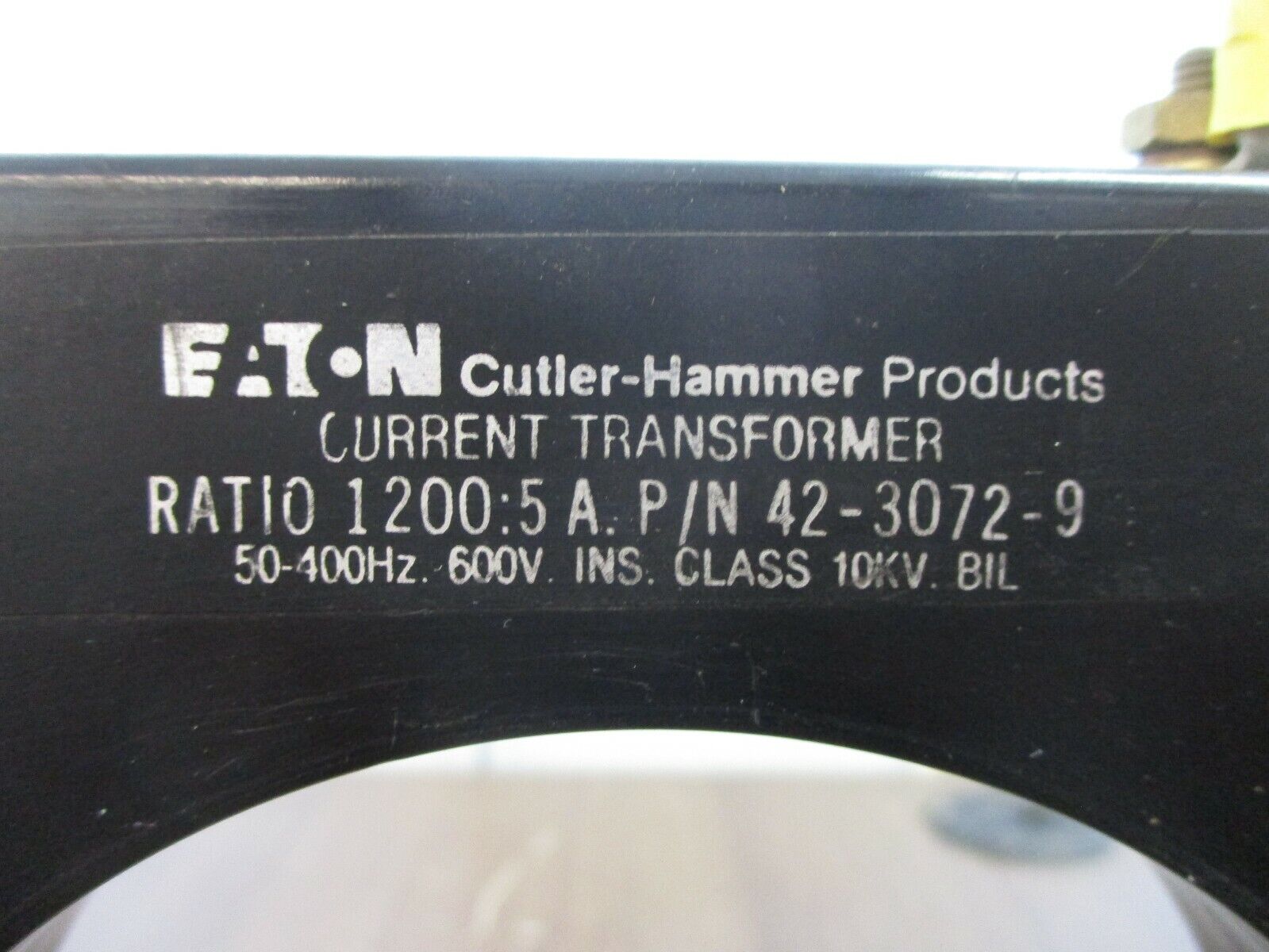 Eaton Cutler-Hammer Current Transformer 42-3072-9 Ratio 1200:5A 600V 50-400Hz