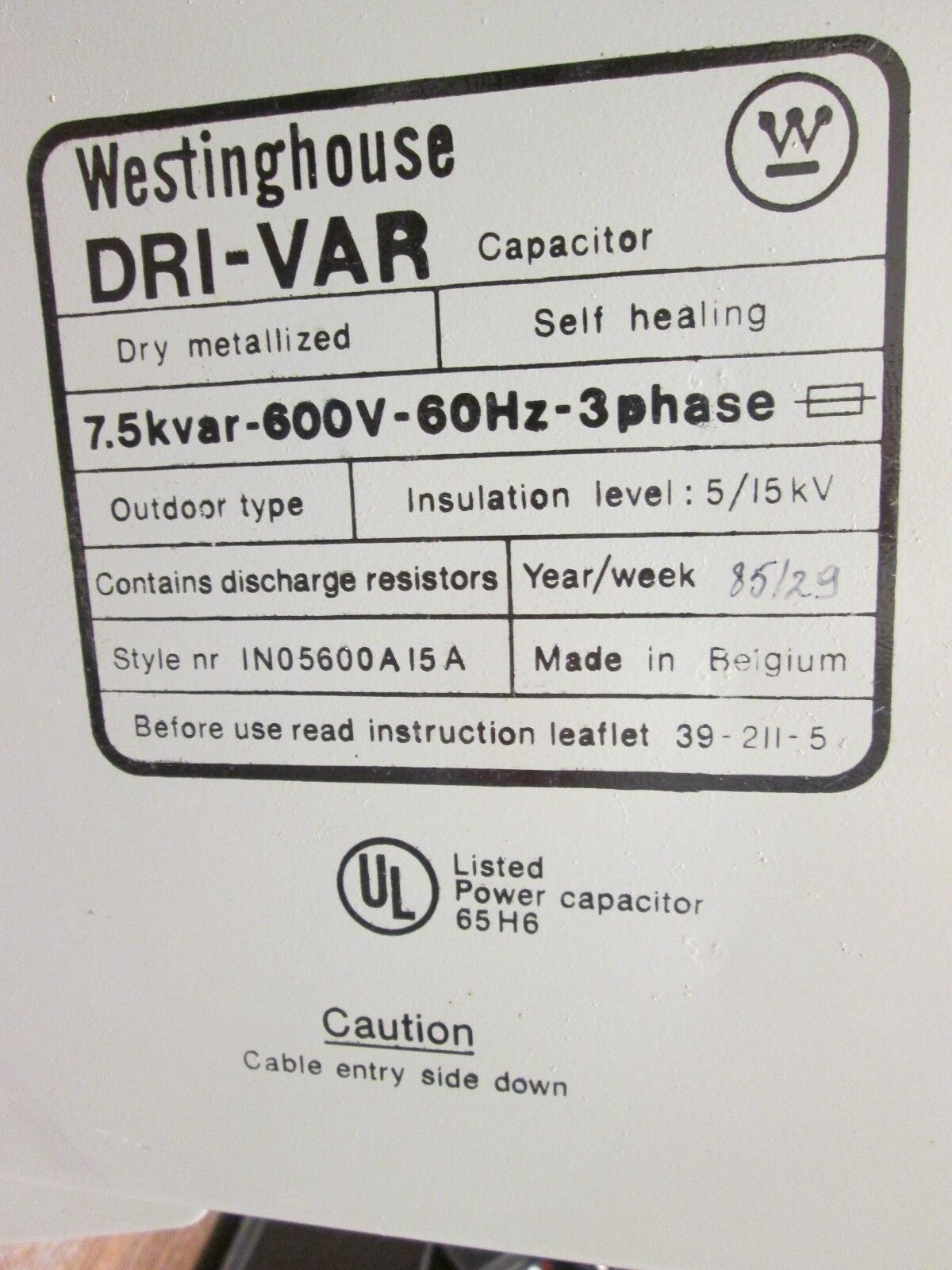 Westinghouse Dri-Var Capacitor 1N05600A15A 7.5kvar 600V 60Hz 3Ph Used