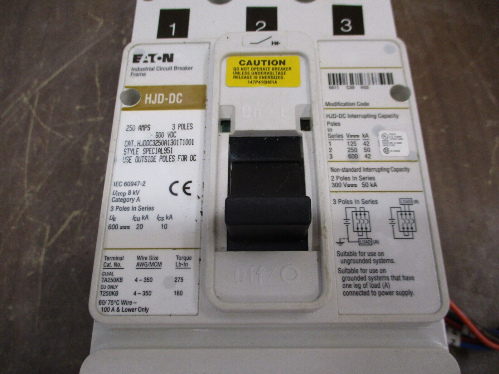 Eaton HJD-DC Circuit Breaker HJDDC3250A1301T1001 250A 600VDC 3P Used