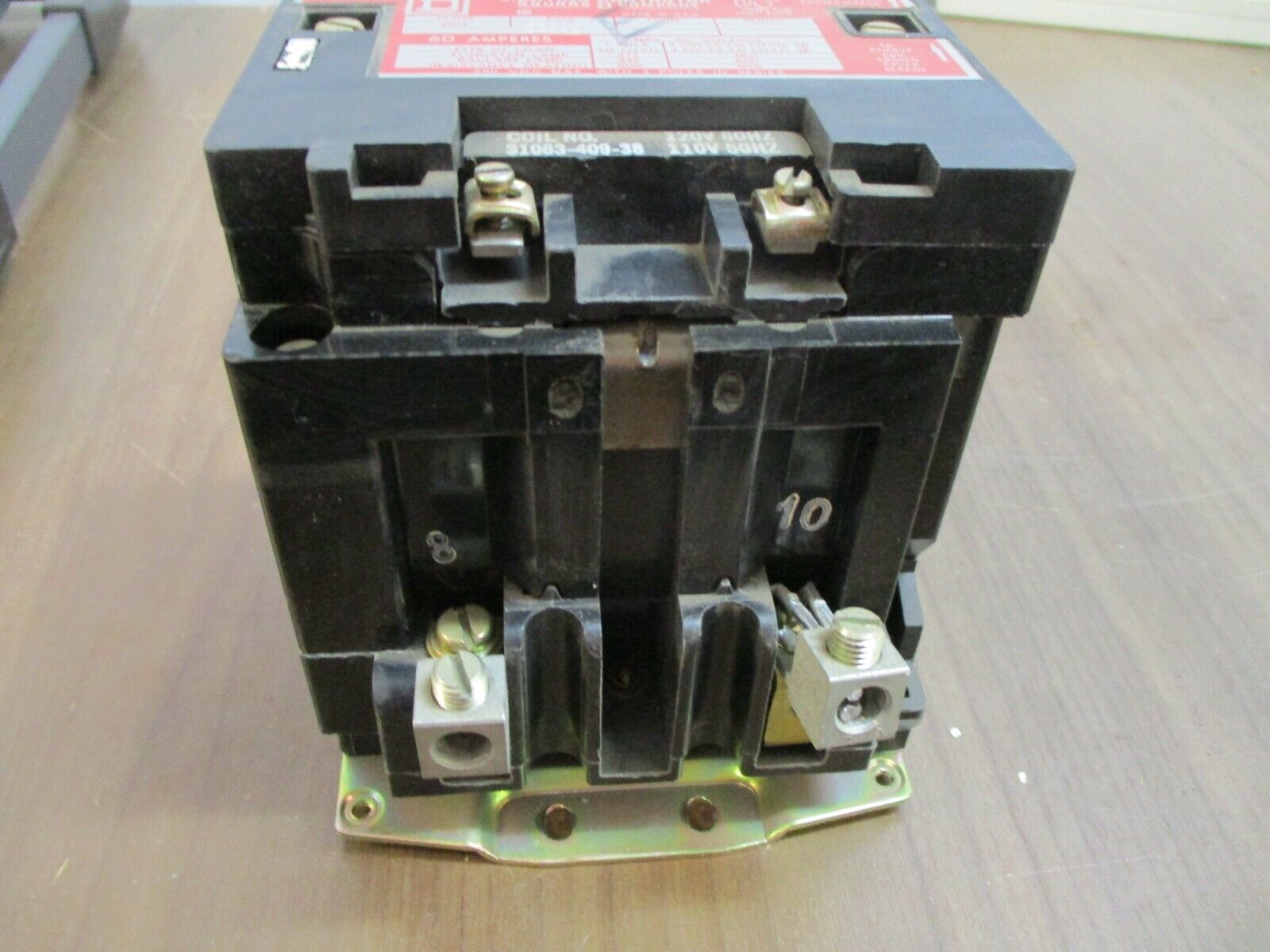 Square D Lighting Contactor 8903 SP01 120V Coil 60A 600V Used