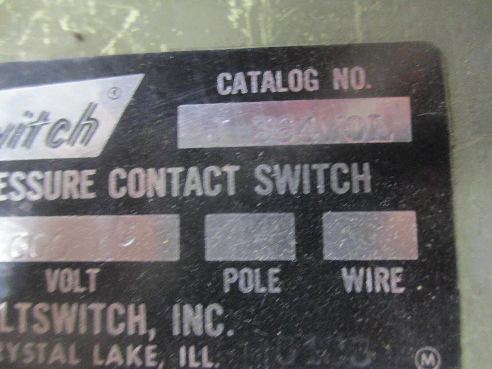 Boltswitch Bolted Pressure Contact Switch J 364WOL 200A 600V 3P 3W No Fuses Used