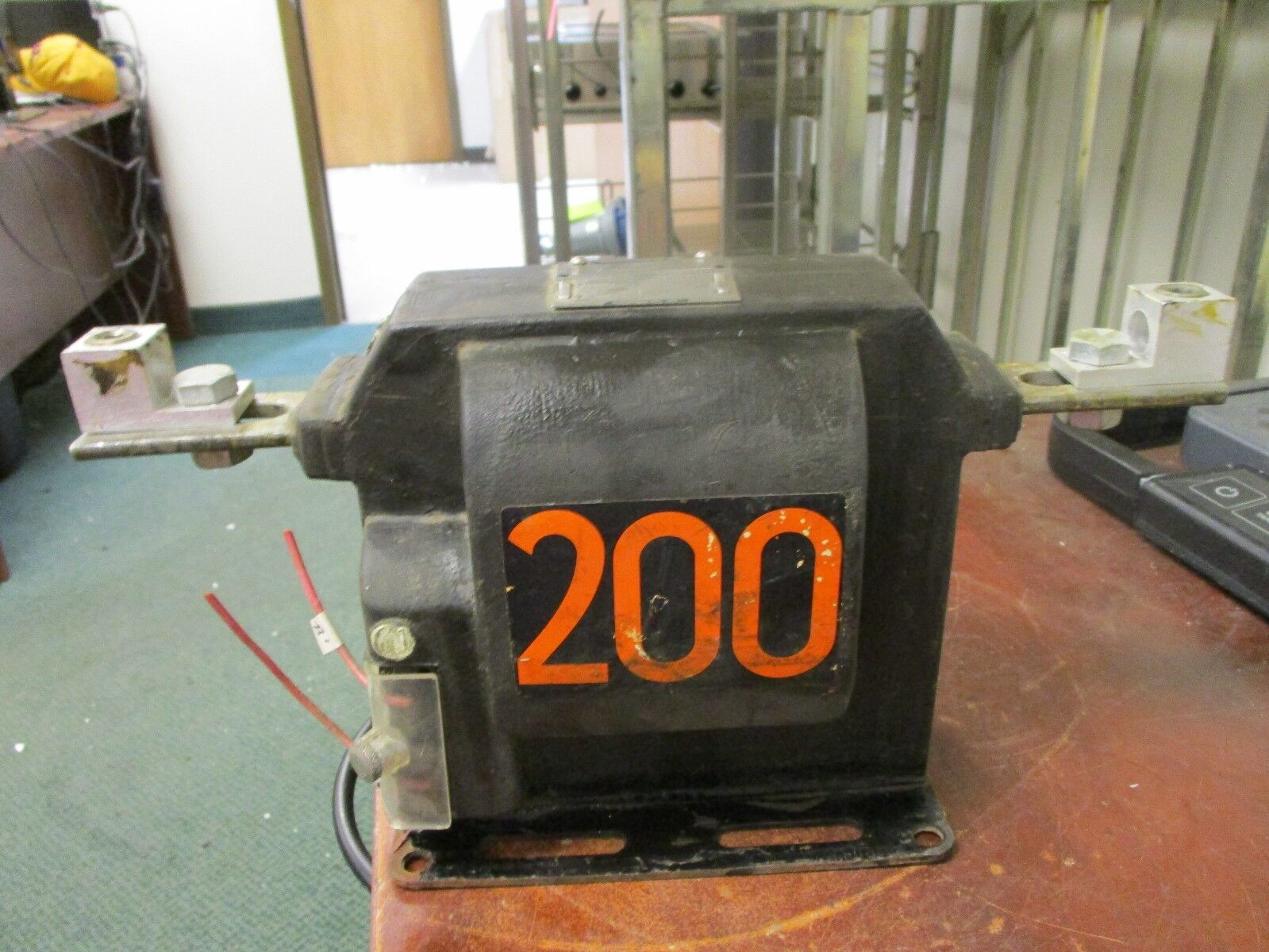 Westinghouse Type CTM-5 Current Transformer 592A575G12 Ratio 200:5A Used