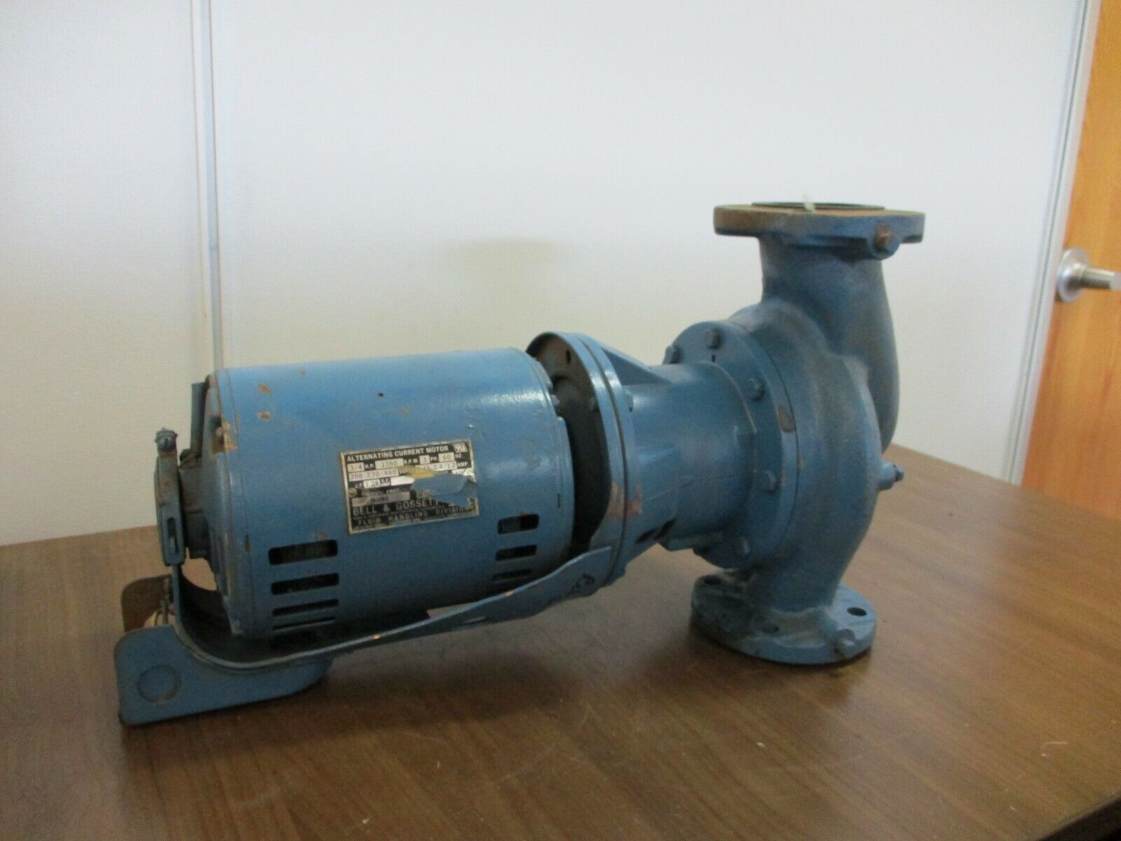 Bell & Gossett Pump 172521 Size: B14T A78 3/4HP 1800 RPM Used