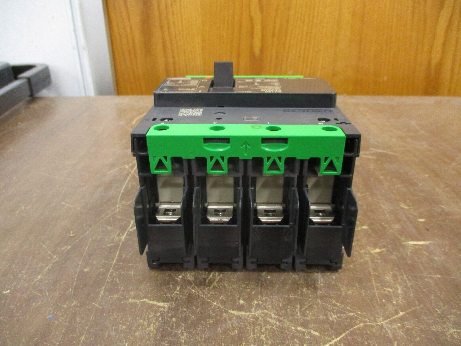 Square D PowerPact BJ125 Circuit Breaker BJF46125 125A 600V 4P Used