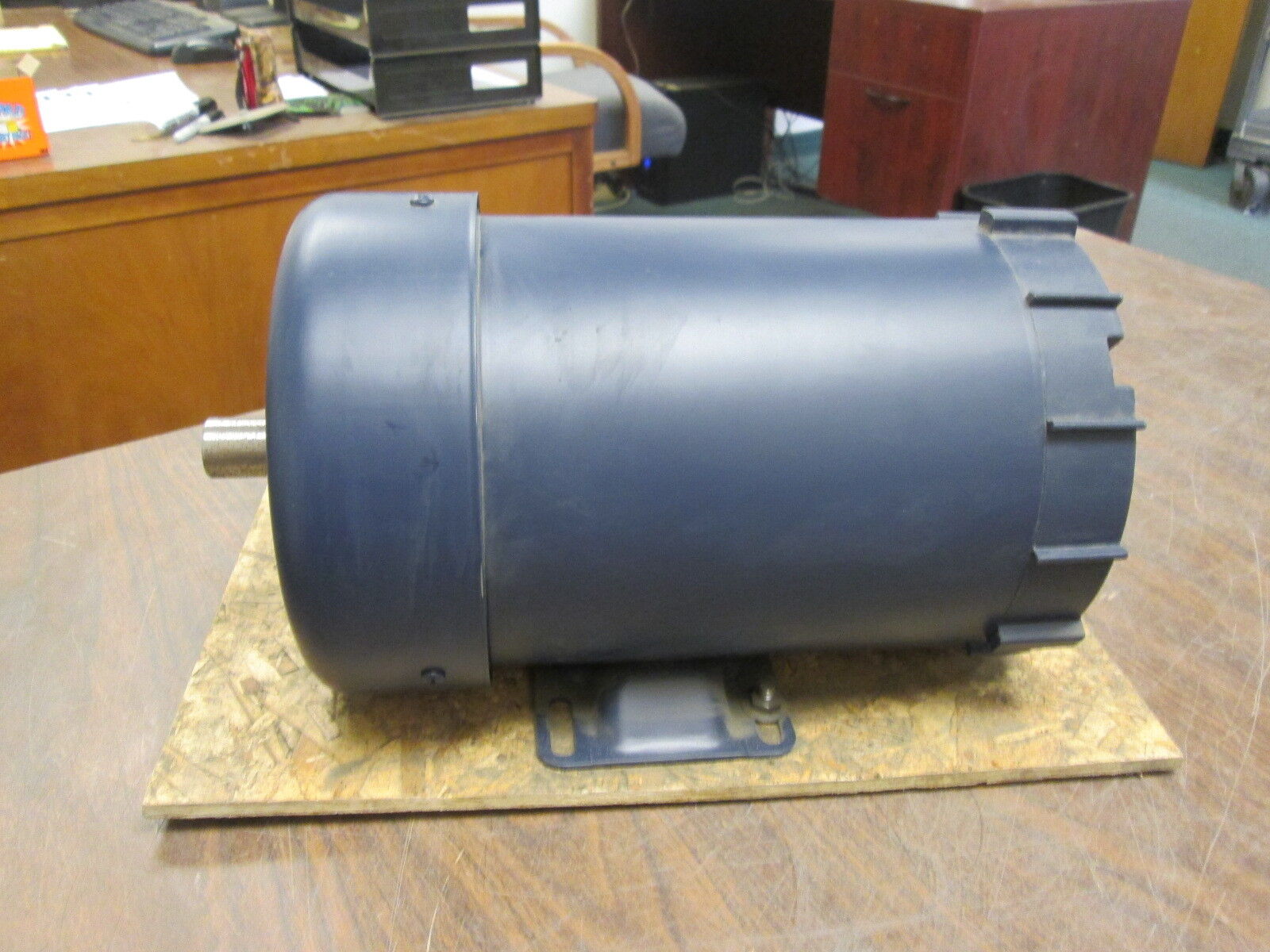 Sukup M6T17FB148A AC Motor 116721.00 1½HP 1725RPM FR:56Z ENCL:TEFC 575V 2.1FLA