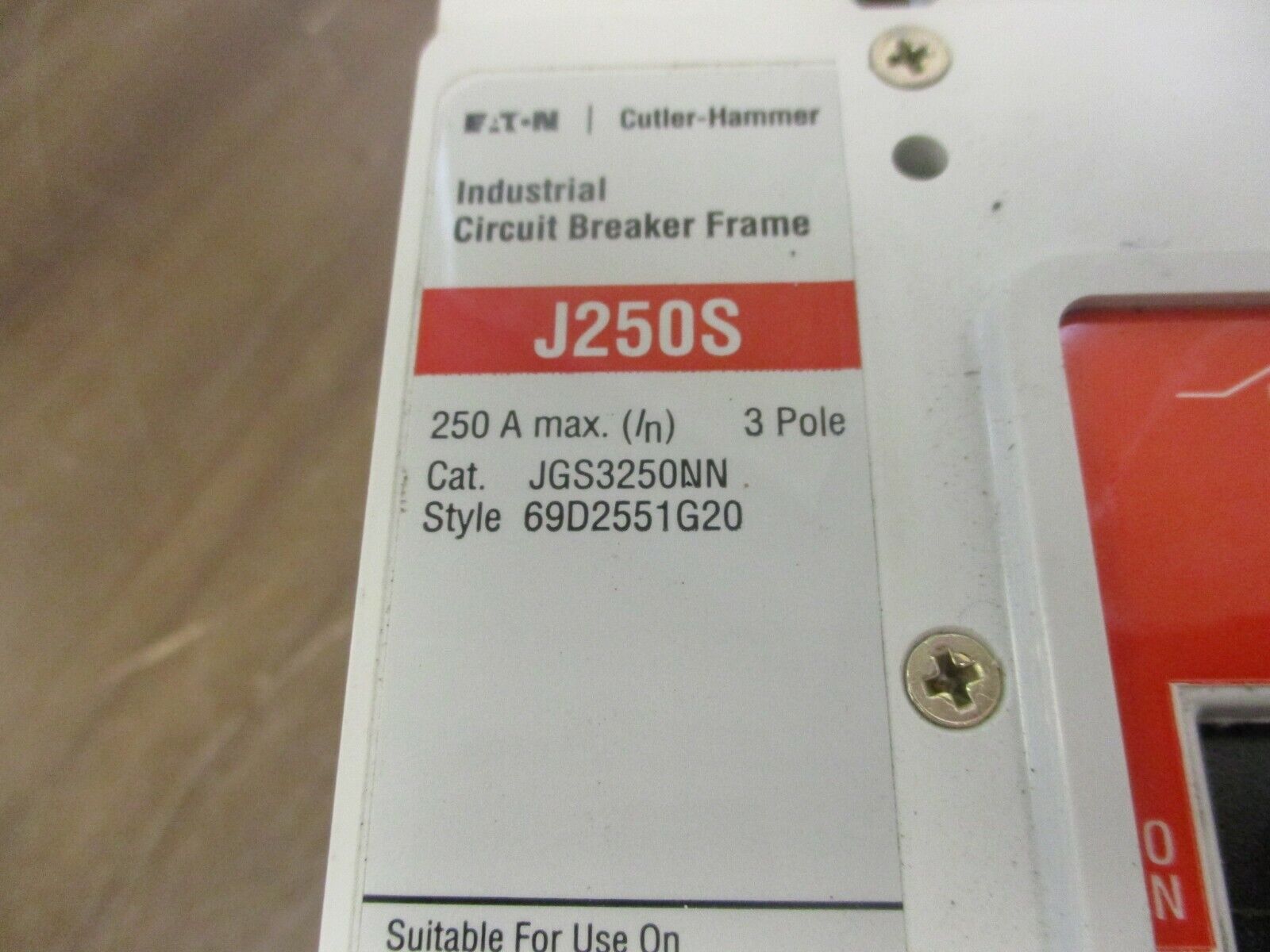 Eaton J250S Circuit Breaker JGS3250NN 250A 600V 3P Missing Cover/Some Shelf Wear