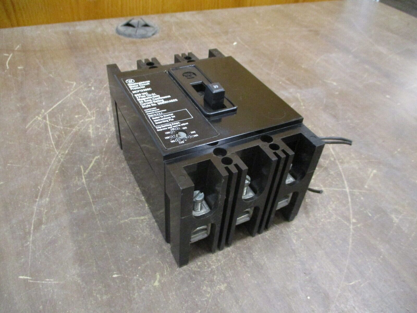 Westinghouse Motor Protector Circuit Breaker MCP13300C 30A Trip: 100-300A 600V