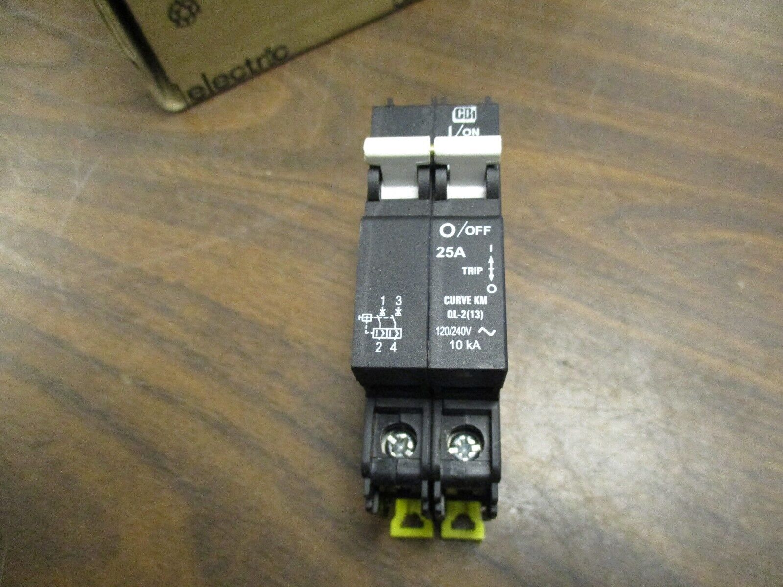 Circuit Breaker Industries Miniature Circuit Breaker QL29MS25 25A , *Box of 6*