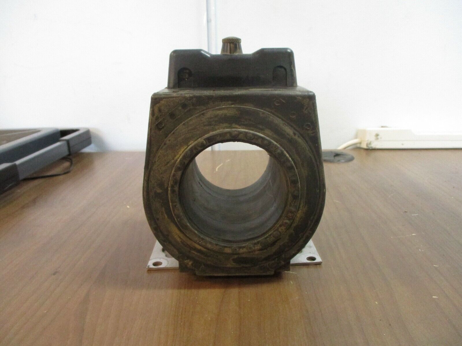 GE Type JKP-0 Current Transformer 836X9 Ratio 400:5A 600V 25-400Hz 10kV BIL Used