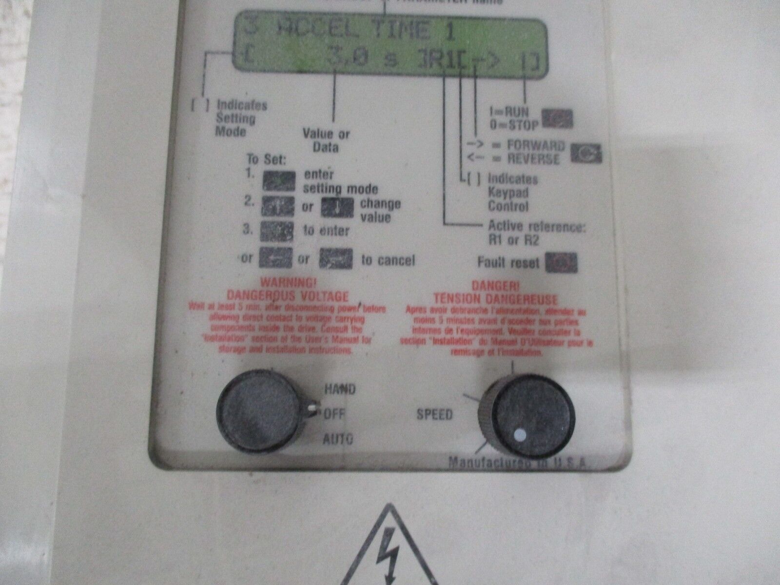 ABB ACH500 AC Drive ACH501-075-4-09P2 75HP 3Ph Input: 440-500V 50/60Hz Used