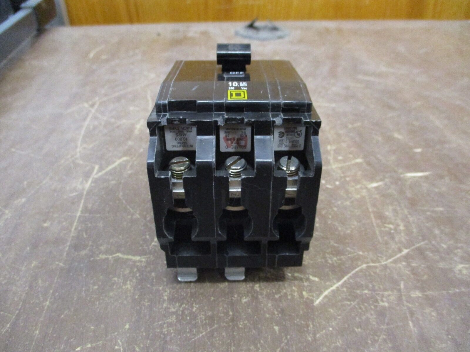 Square D Circuit Breaker QOB360 60A 240V 3P Used