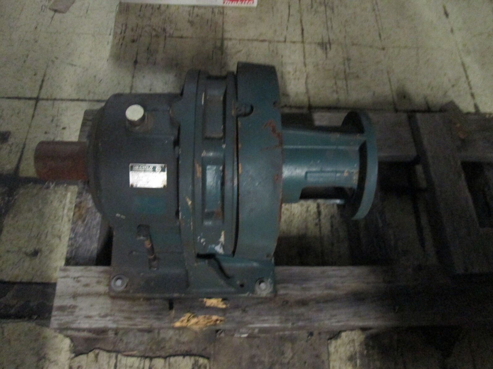 Sumitomo Gear CHHJMS154180Y35 22.3HP Ratio: 35 1750RPM Input Service Factor: 1.0