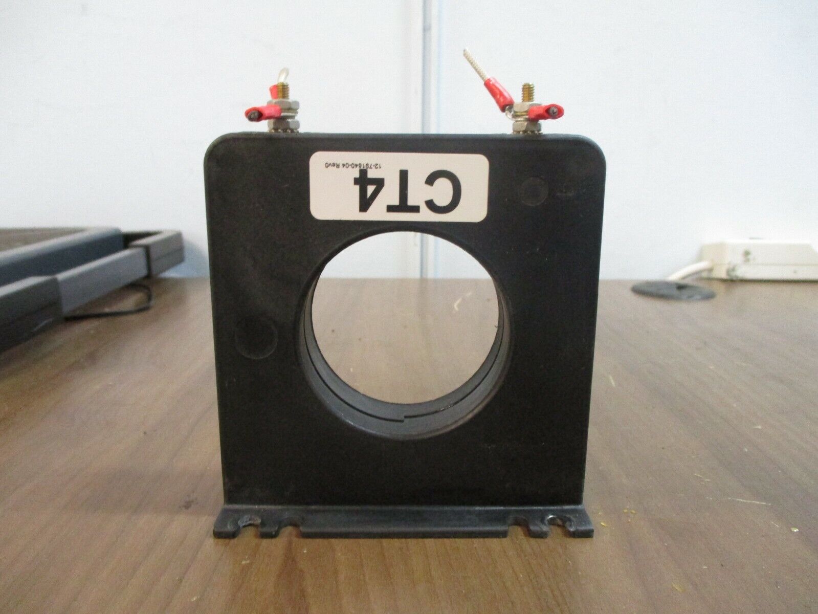 Square D Current Transformer 74RFT-1641-001 Ratio 1640:1A 600V 60Hz 10kV BIL