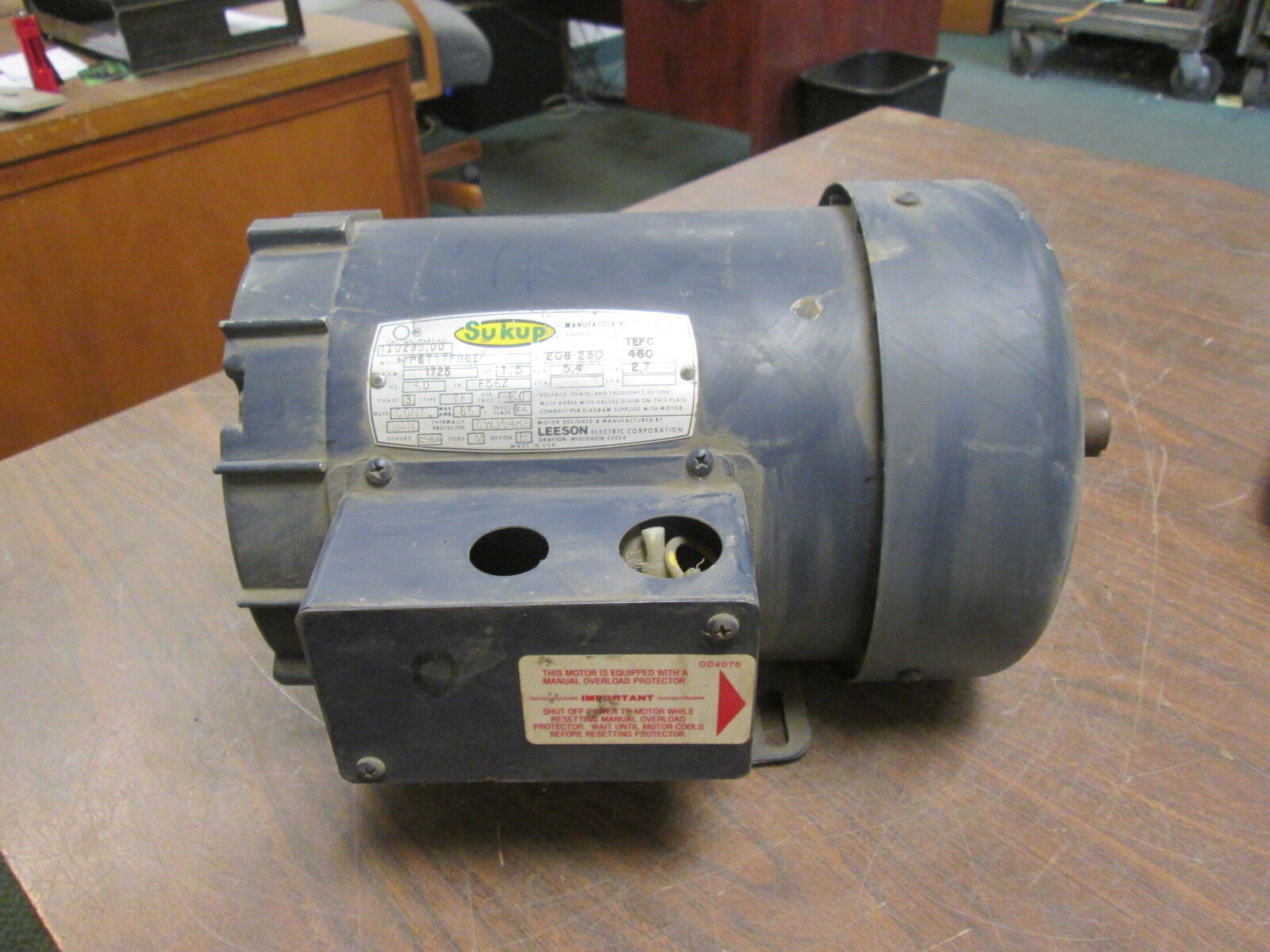 Sukup P6T17FB6E AC Motor 110235.00 1.5HP 1725RPM FR:F56Z ENCL:TEFC 3Ph Used