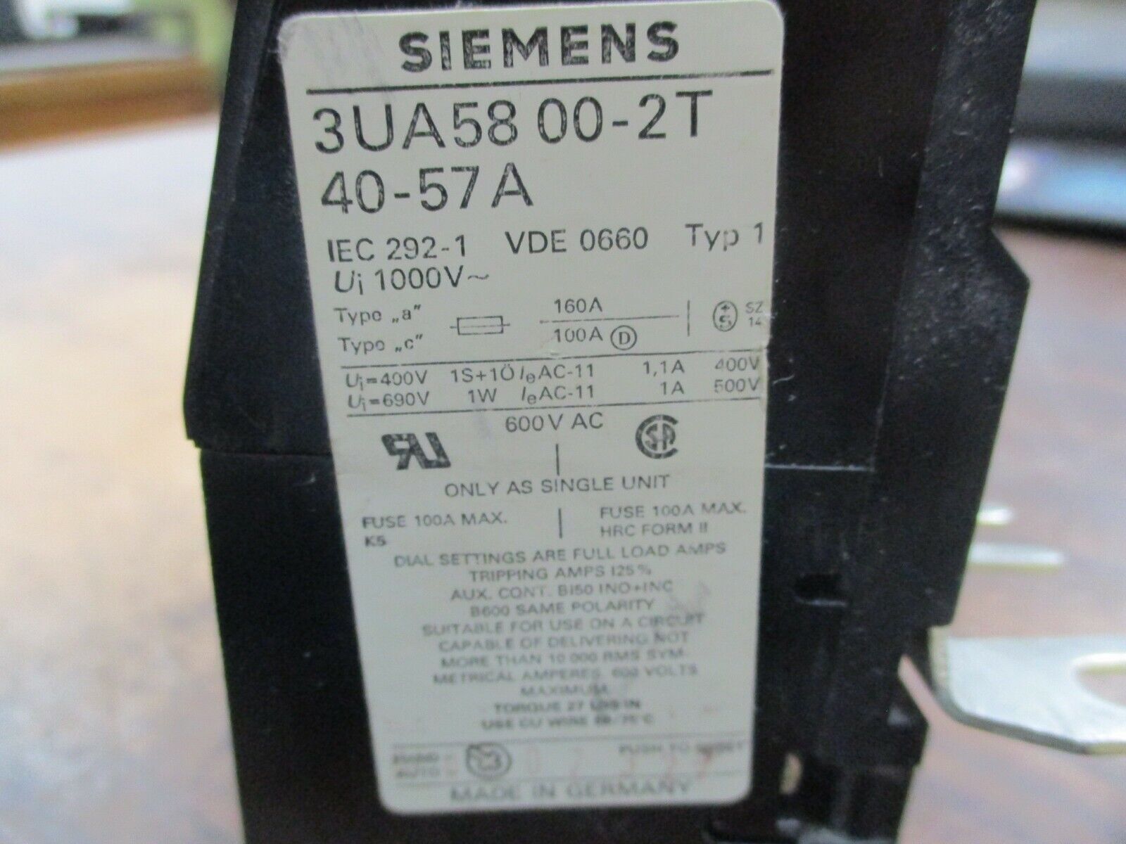 Siemens Solid State Overload 3UA58 00-2T Trip: 40-57A 600V Used