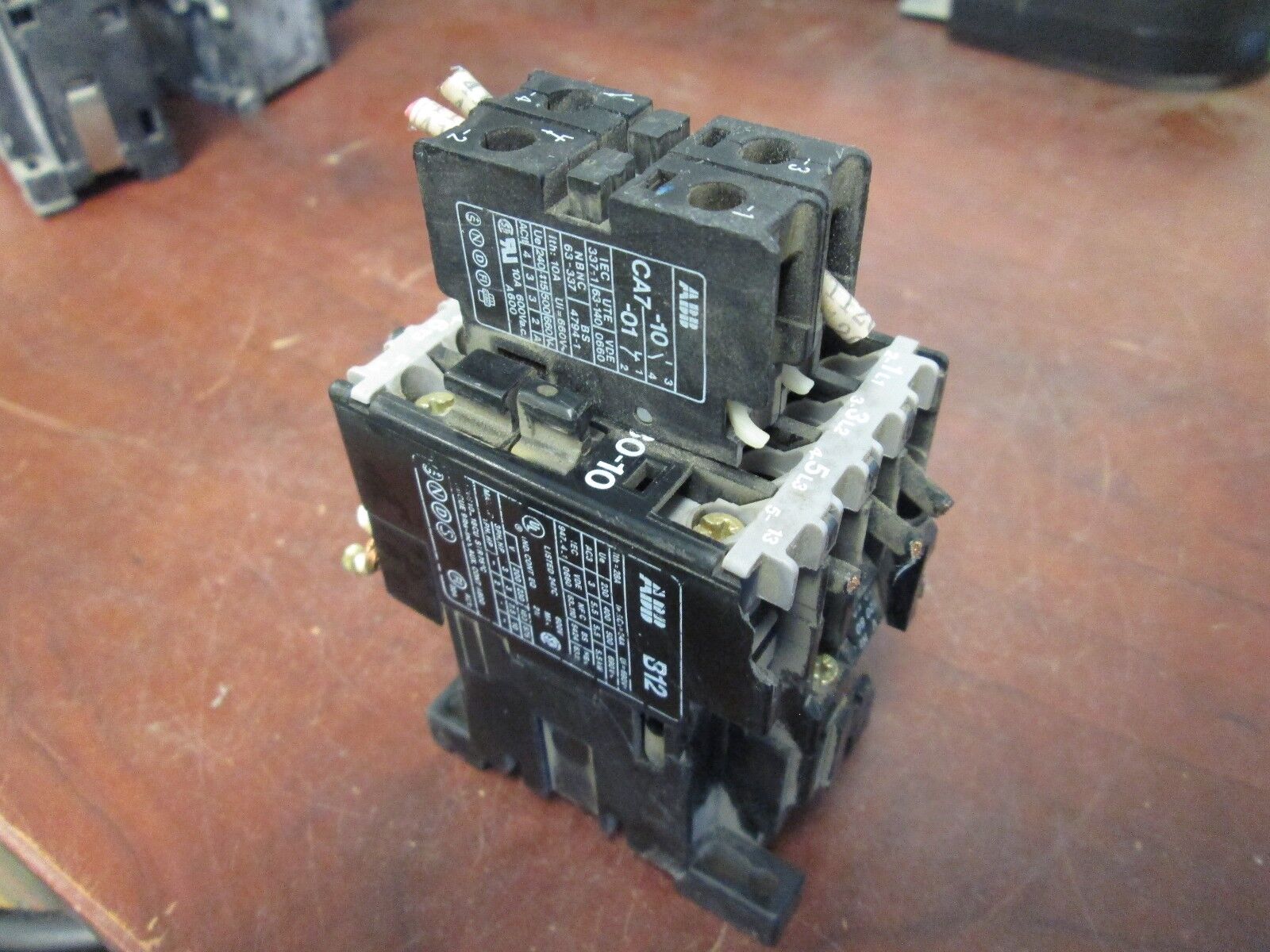 ABB Contactor D12-30-10 120V Coil 24A Used