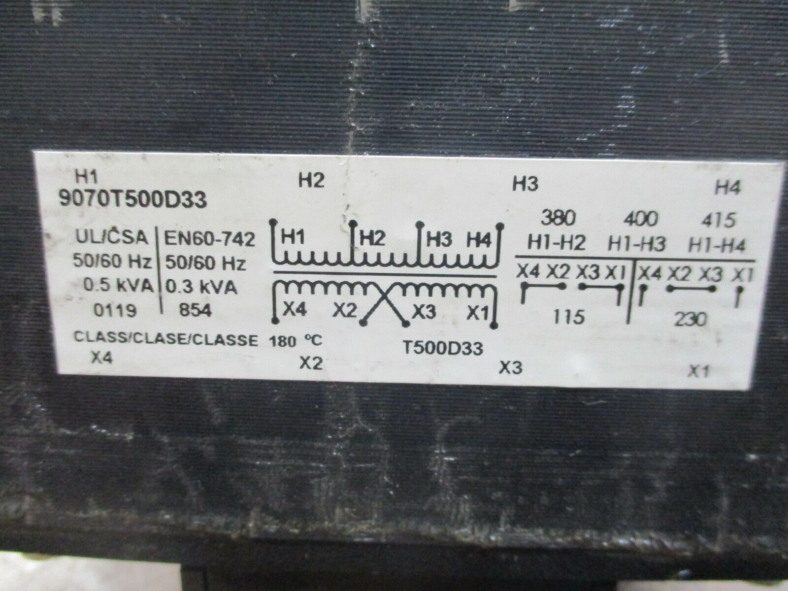 Square D Transformer 9070T500D33 0.5KVA Pri: 380/400/415V Sec: 115/230V 50/60Hz