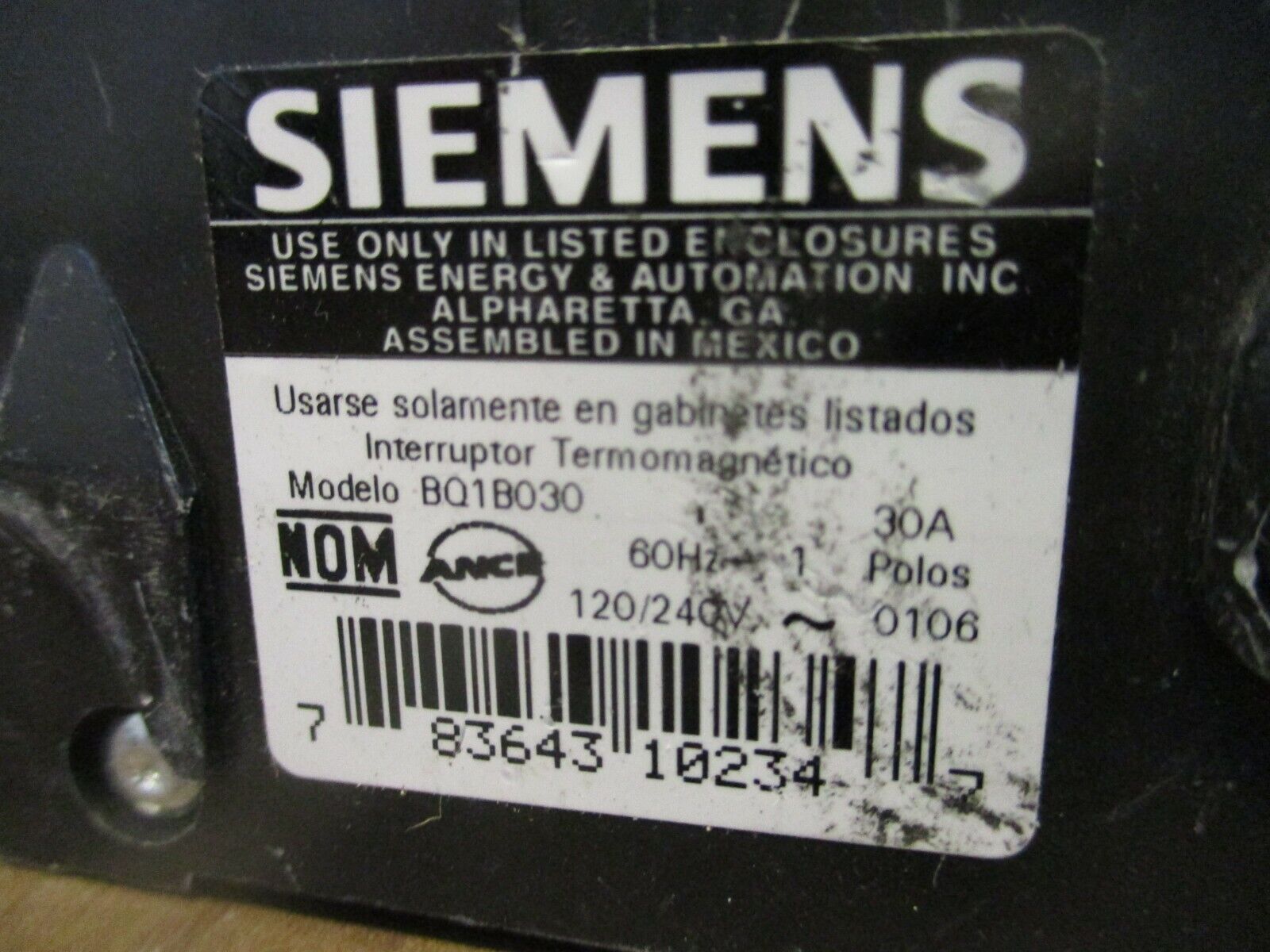 Siemens Type BQ Bolt-On Circuit Breaker BQ1B030 30A 120/240V 1P *Lot of 4* Used