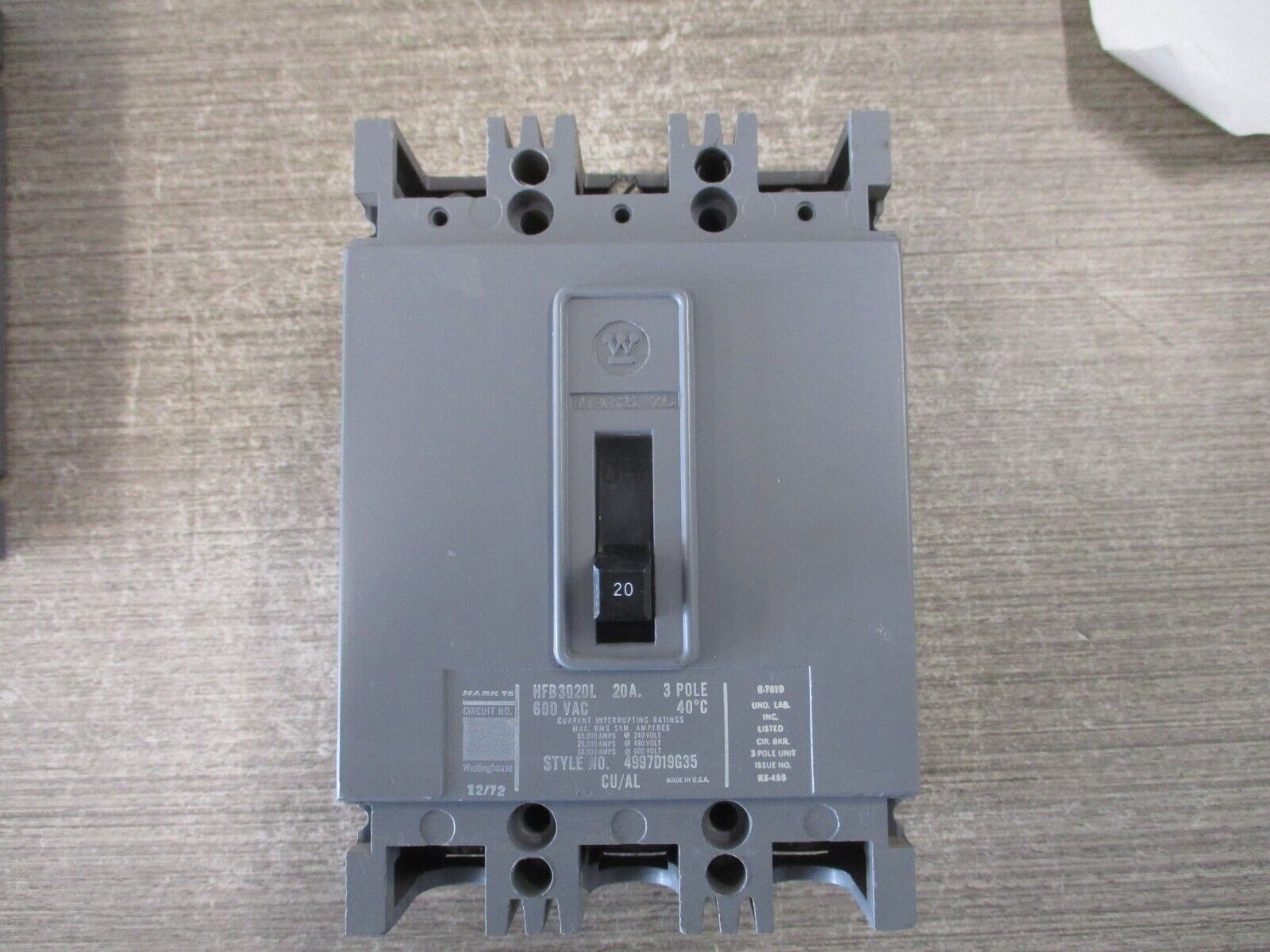 Westinghouse Circuit Breaker HFB3020L 20A 600V 3P Used