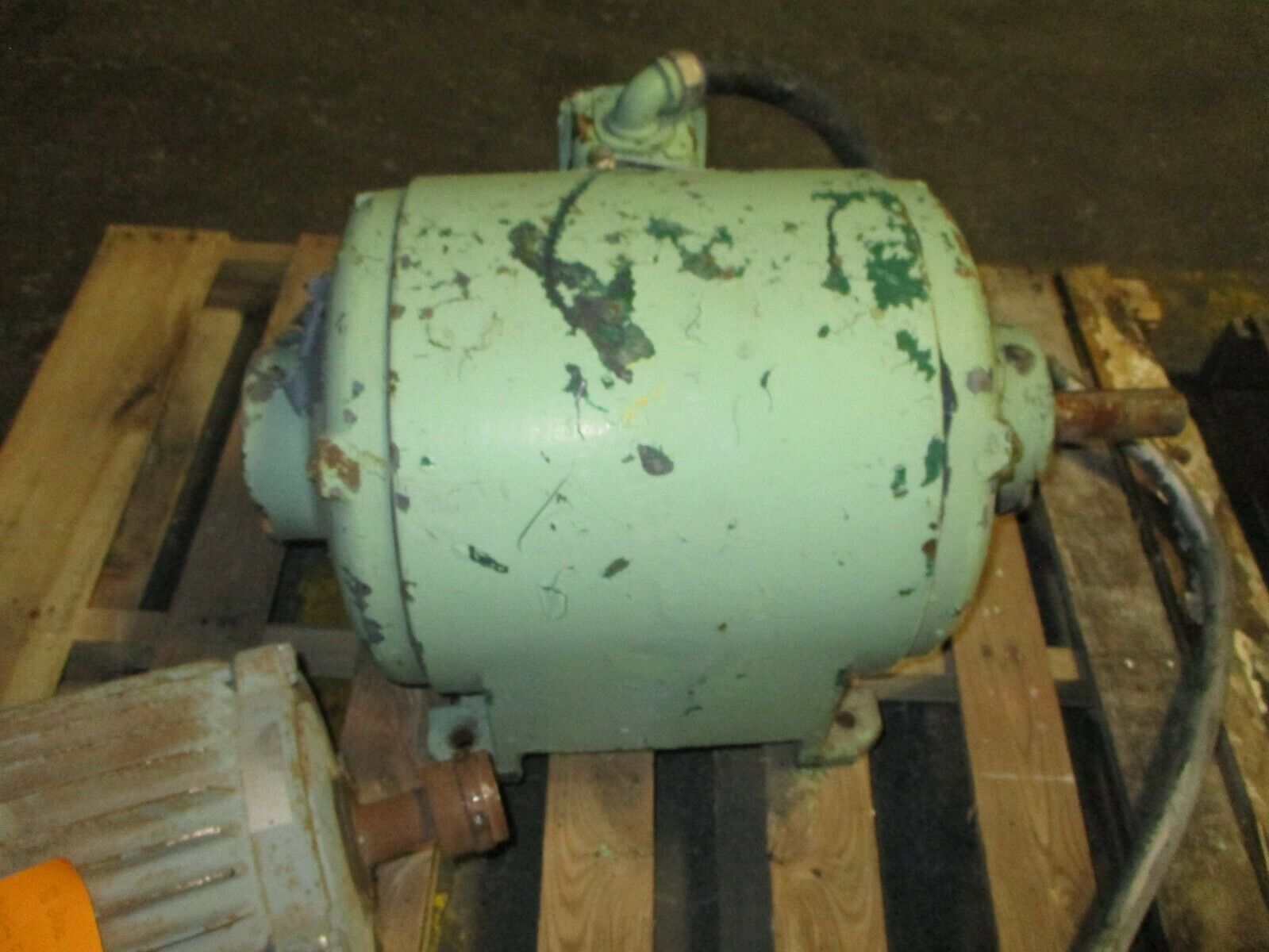 Allis-Chalmers Induction Motor AP 20HP 3600RPM 3Ph 60Hz 220/440V 24/48A Used