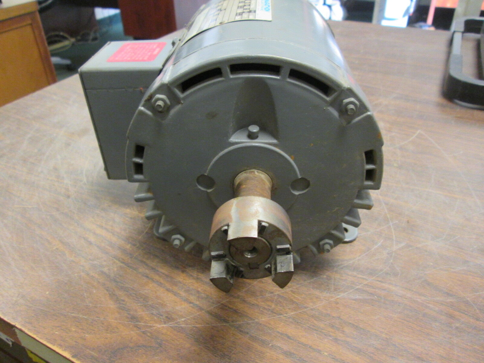 Marathon AC Motor LVC 145TTDR7029DD W 1.5HP 1800RPM FR:145T ENCL:DP 230/460V