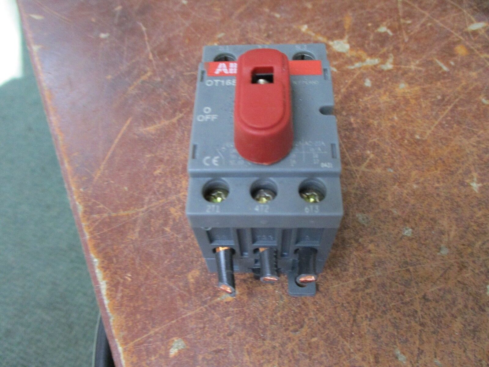 ABB Disconnect Switch OT16E3 16A 600V 3P No Handle Used