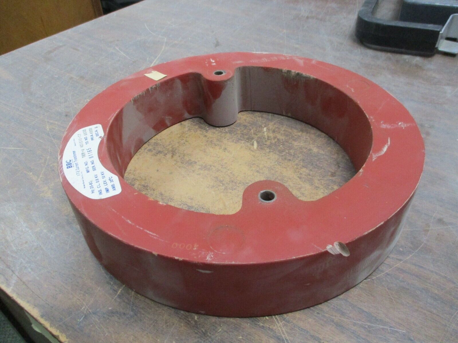 BBC ITE Current Transformer TKM-4 401310-T7 Ratio: 4000:5A 25-60Hz 600V 10KV BIL