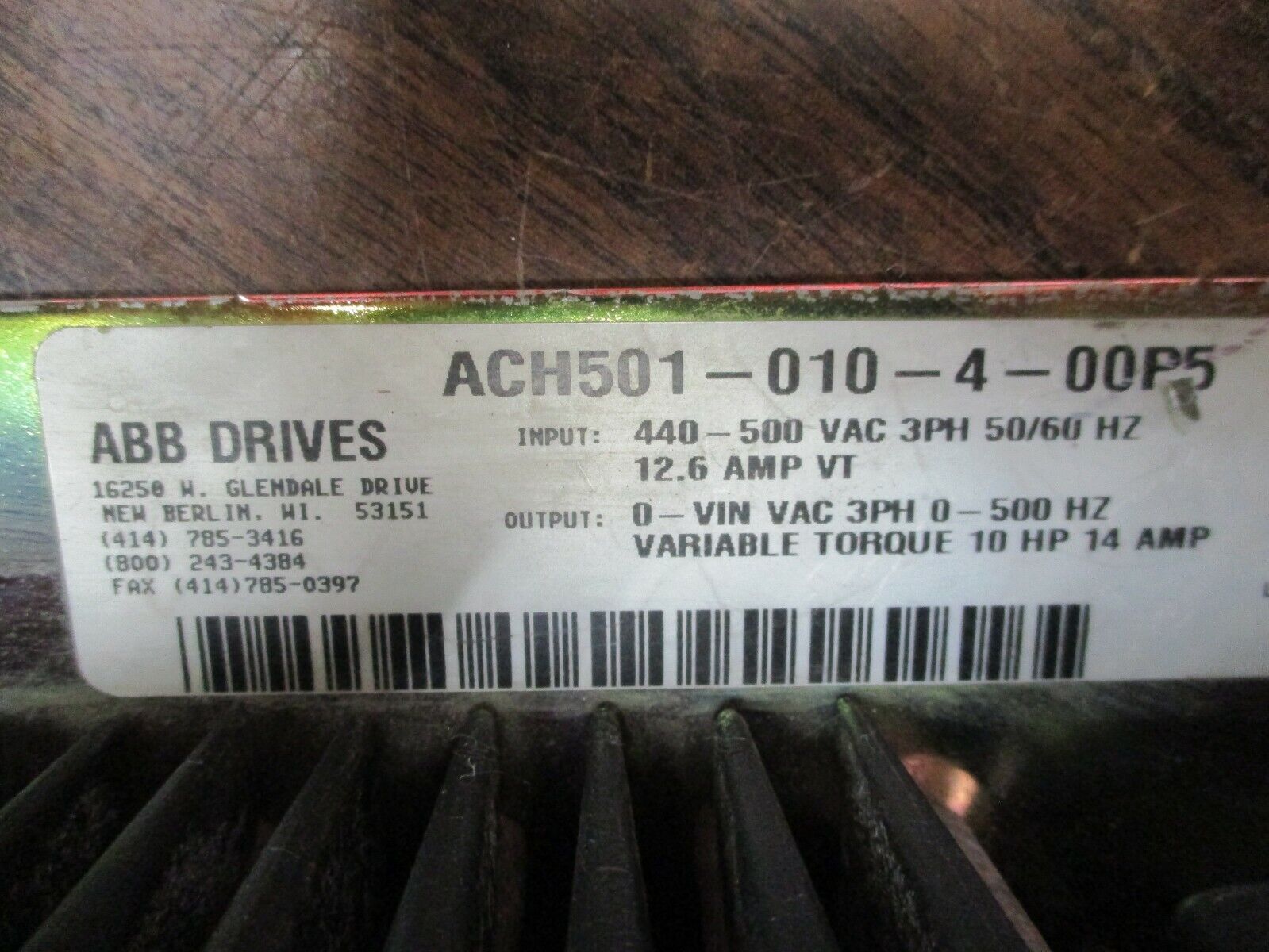 ABB ACH 500 AC Drive ACH501-010-4-00P5 10HP 3Ph *Chipped Cover Corners* Used