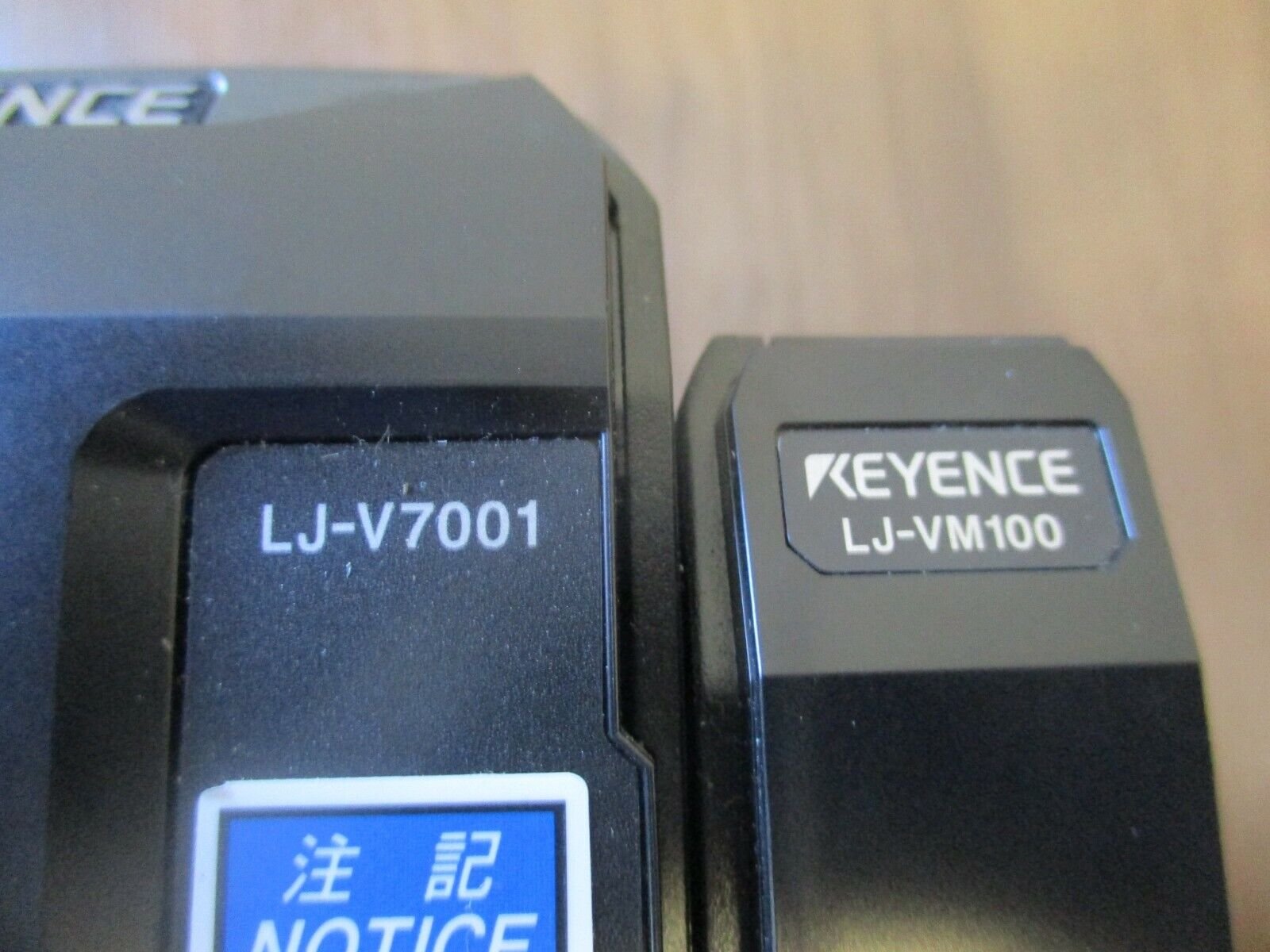 Keyence High-Speed 2D Laser Profiler Controller LJ-V7001 w/ LJ-VM100 Module Used