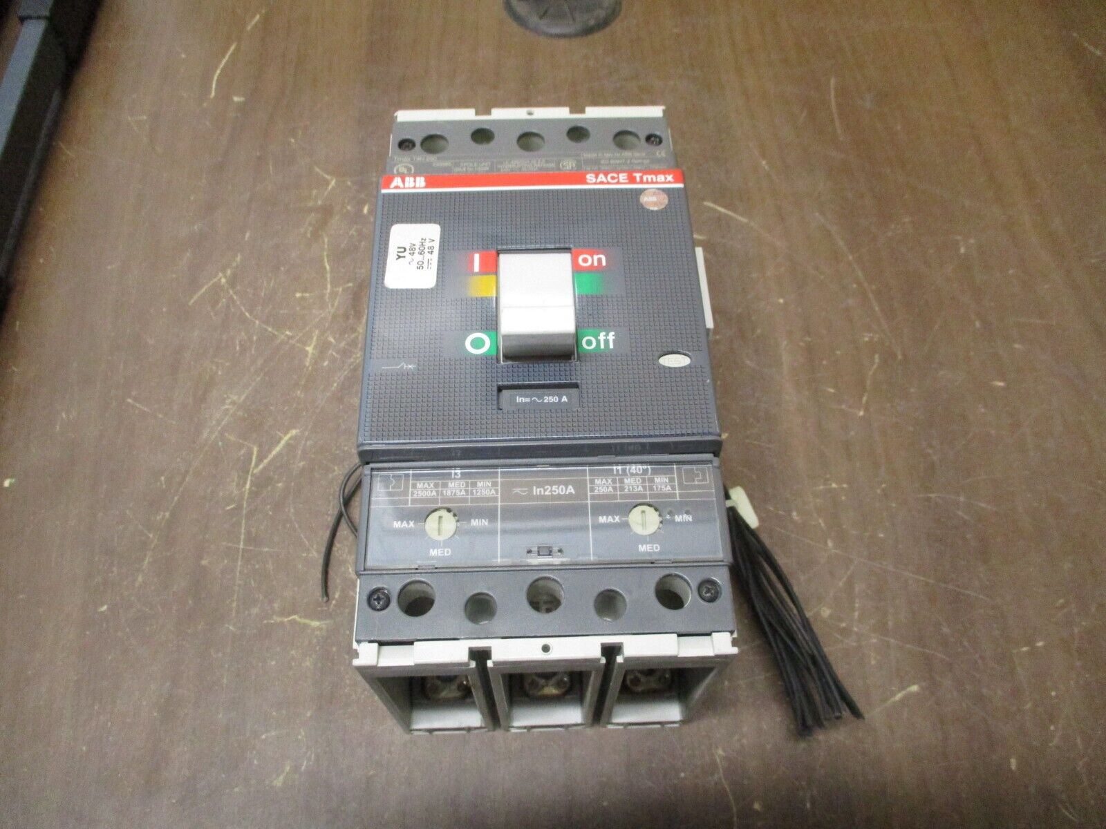 ABB SACE Tmax Circuit Breaker T4N 250 250A 600V Used